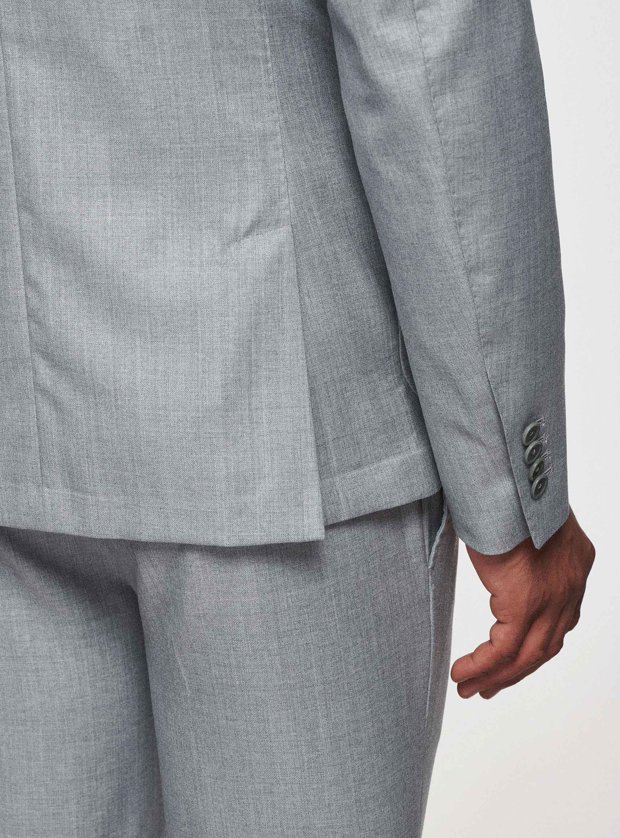 Double-breasted blazer in pure wool | Gutteridge | Men's Blazers Double-breasted blazer in pure wool | Gutteridge | Men's Blazers
