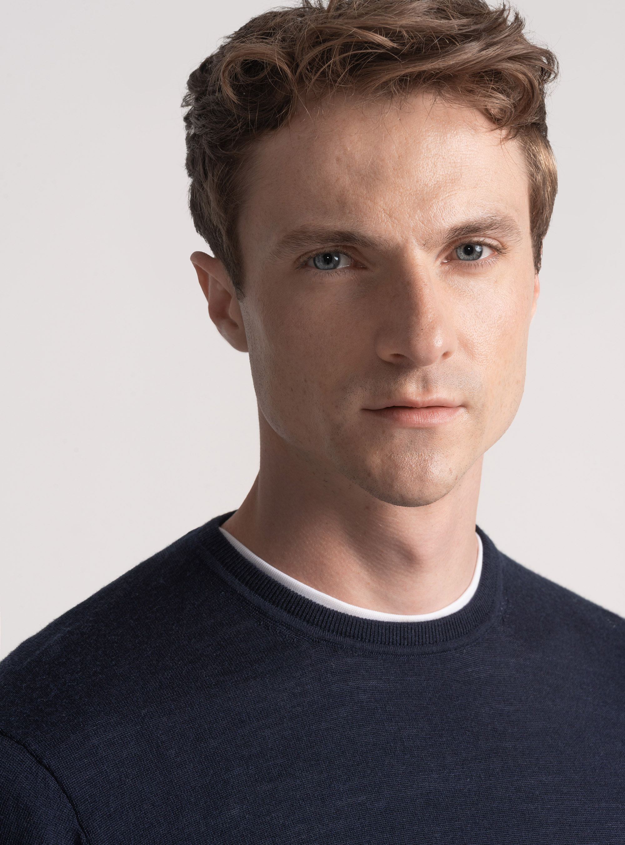 Punto de cuello redondo de pura lana merina extrafina, AZUL MARINO