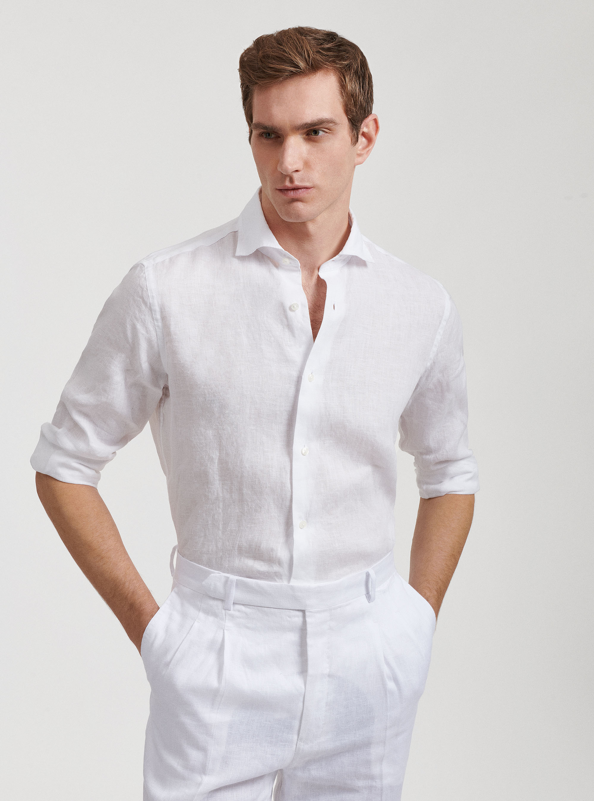 Semi-French collar shirt in pure linen, WHITE