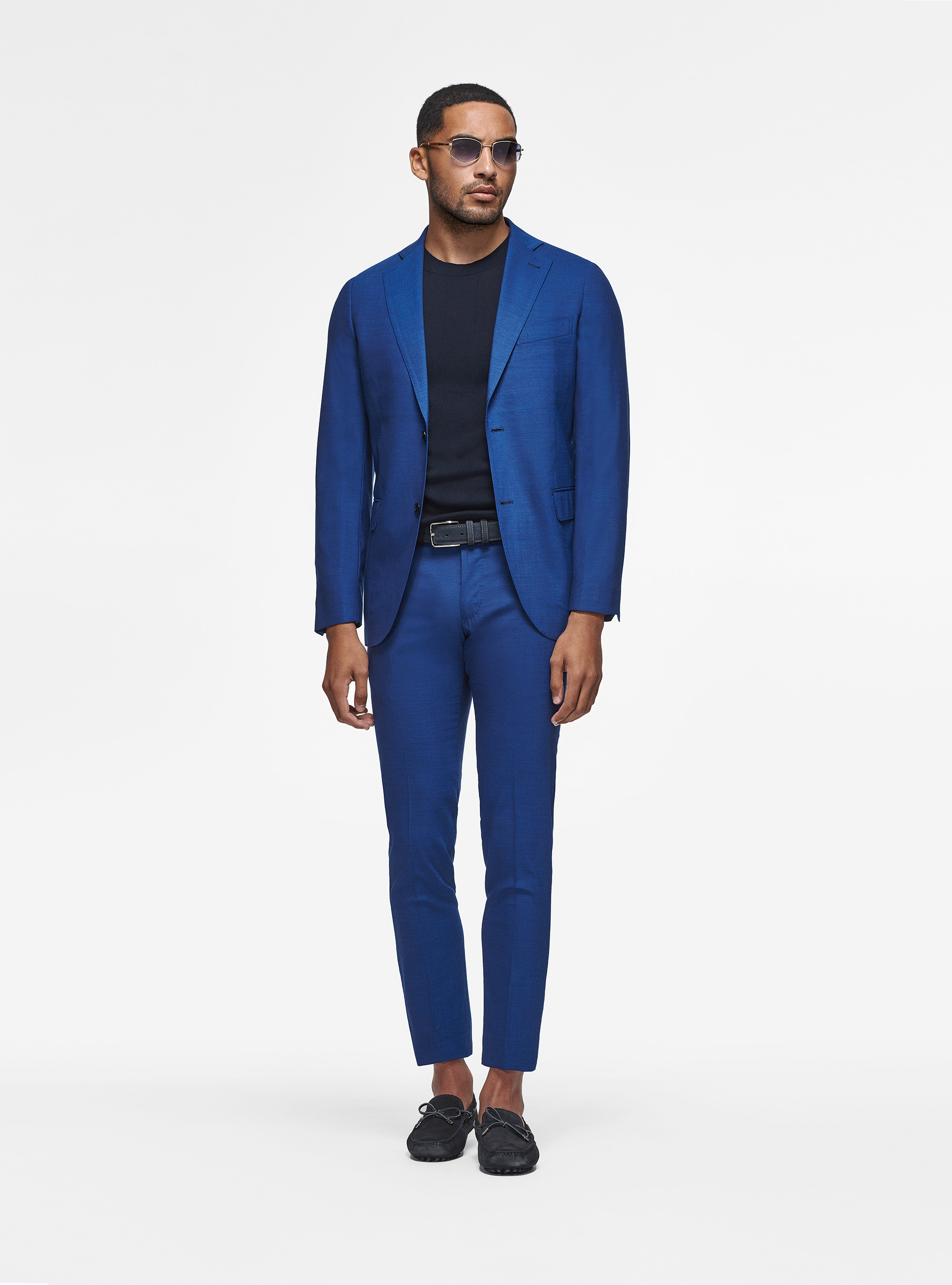 Abito blu inchiostro in lana, 