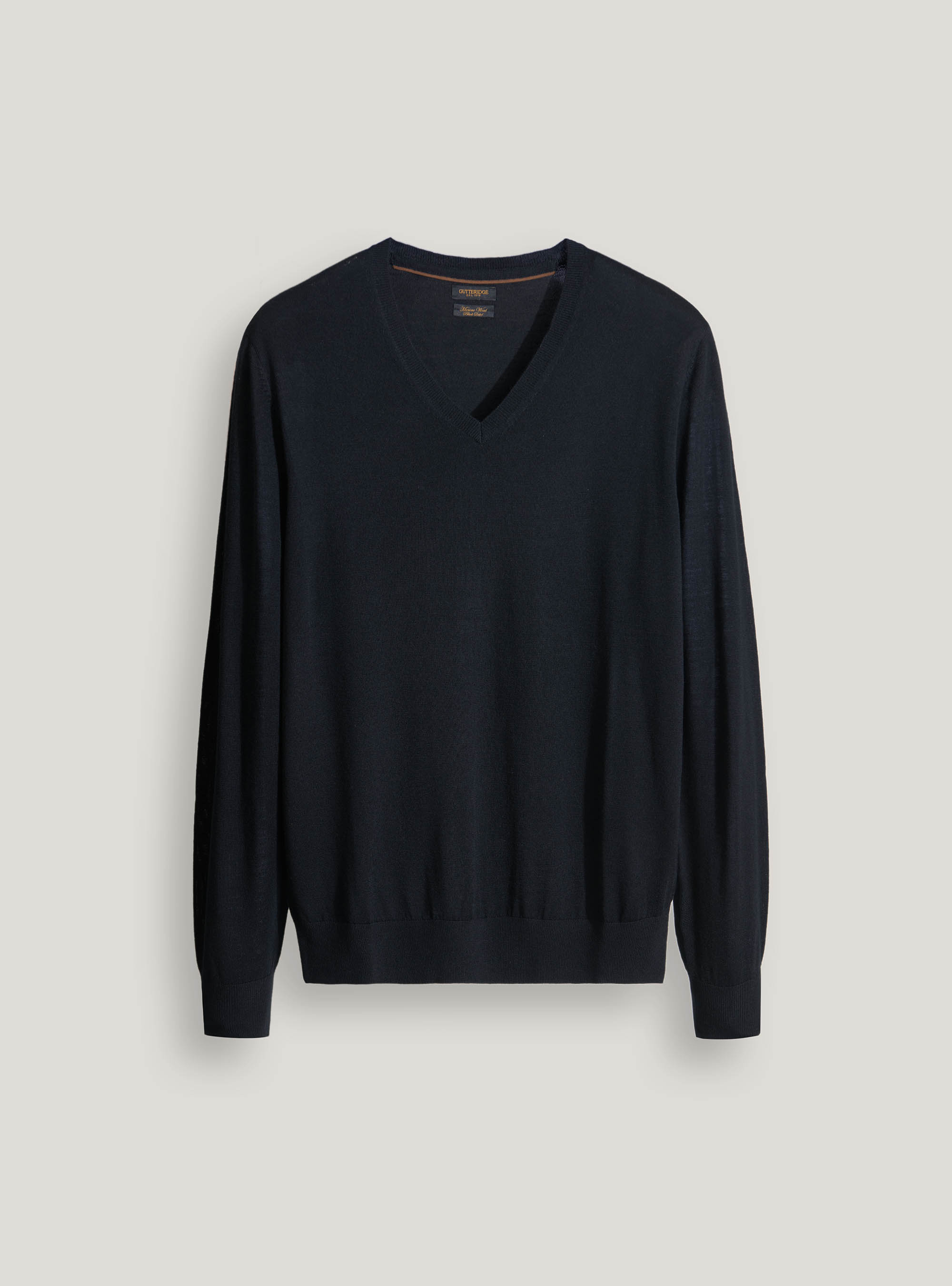 Gutteridge - Pull en laine mérinos à col en V, , Noir, Taille: S