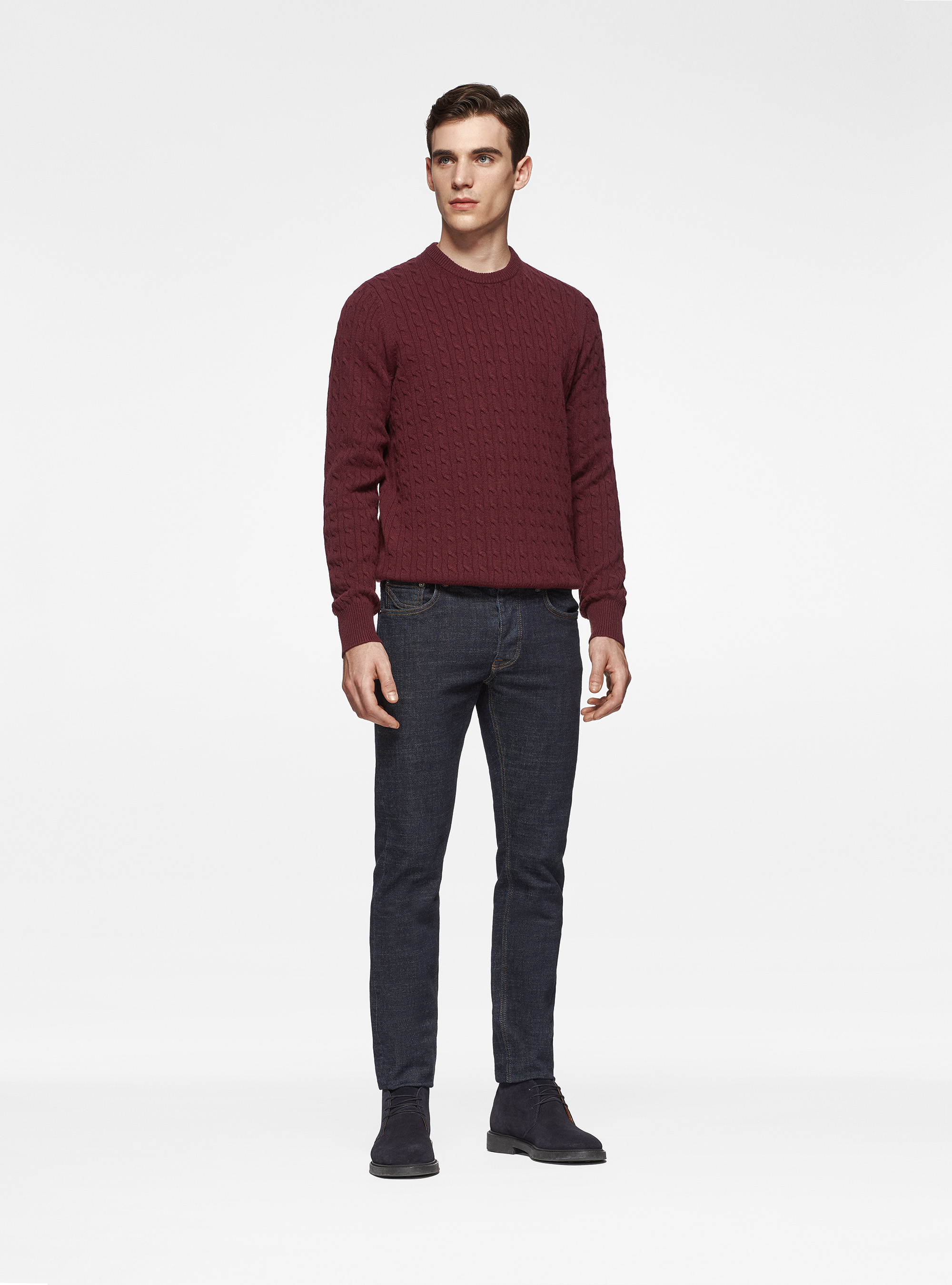 Maglia girocollo con treccia in lana e cashmere, BORDEAUX