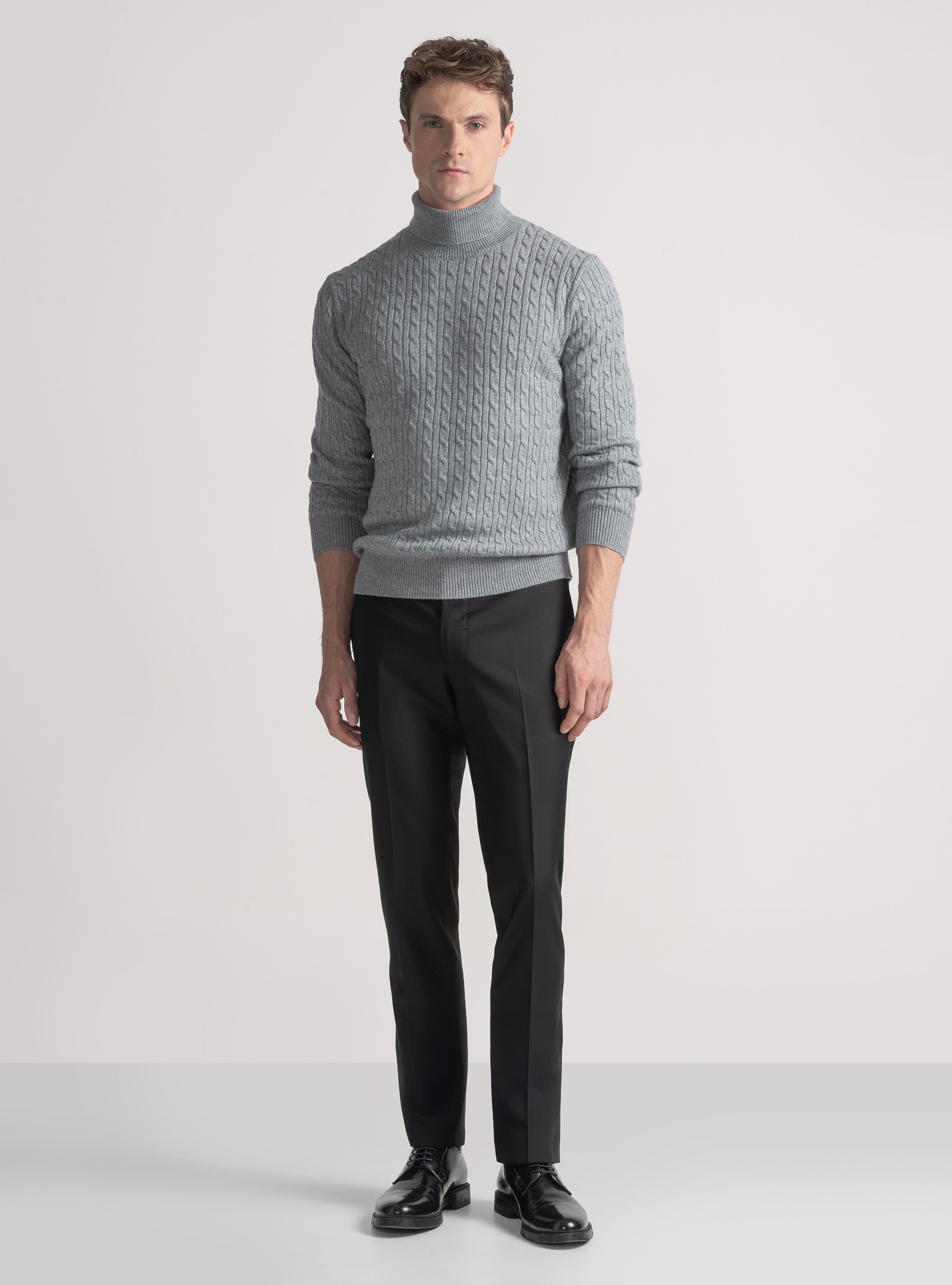 Punto de cuello alto en mezcla de lana con trenza, GRIGIO MELANGE 0151C
