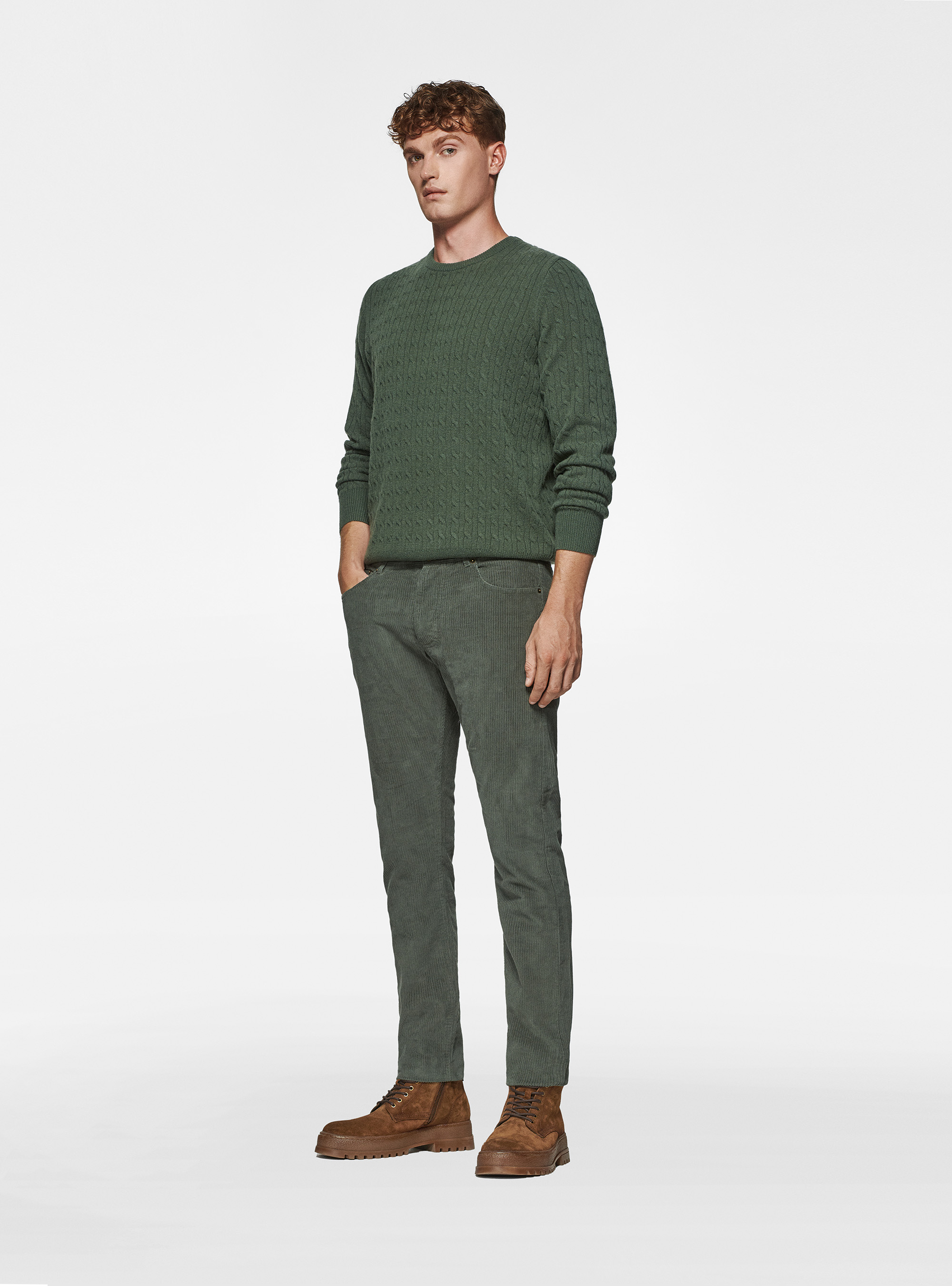 Maglia girocollo in lana cashmere a treccia, MILITARE 0609C