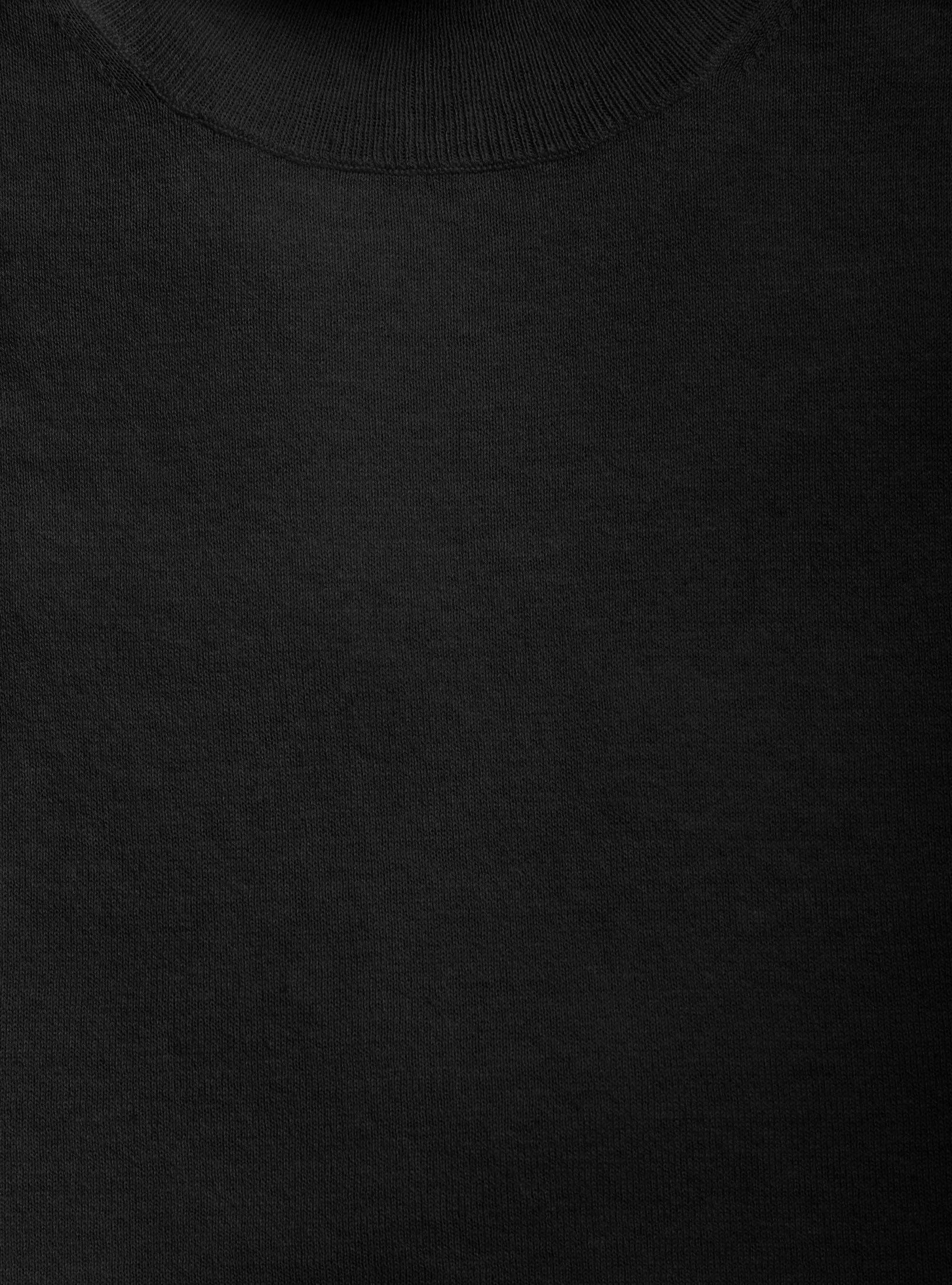 Pull à col roulé en soie de coton et cachemire, NOIR