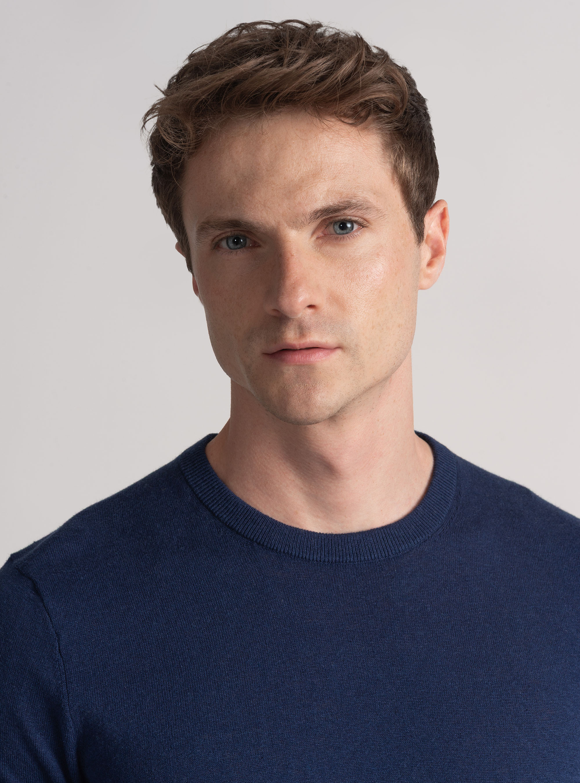 Punto de cuello redondo de algodón, seda y cachemira, AZUL TINTA