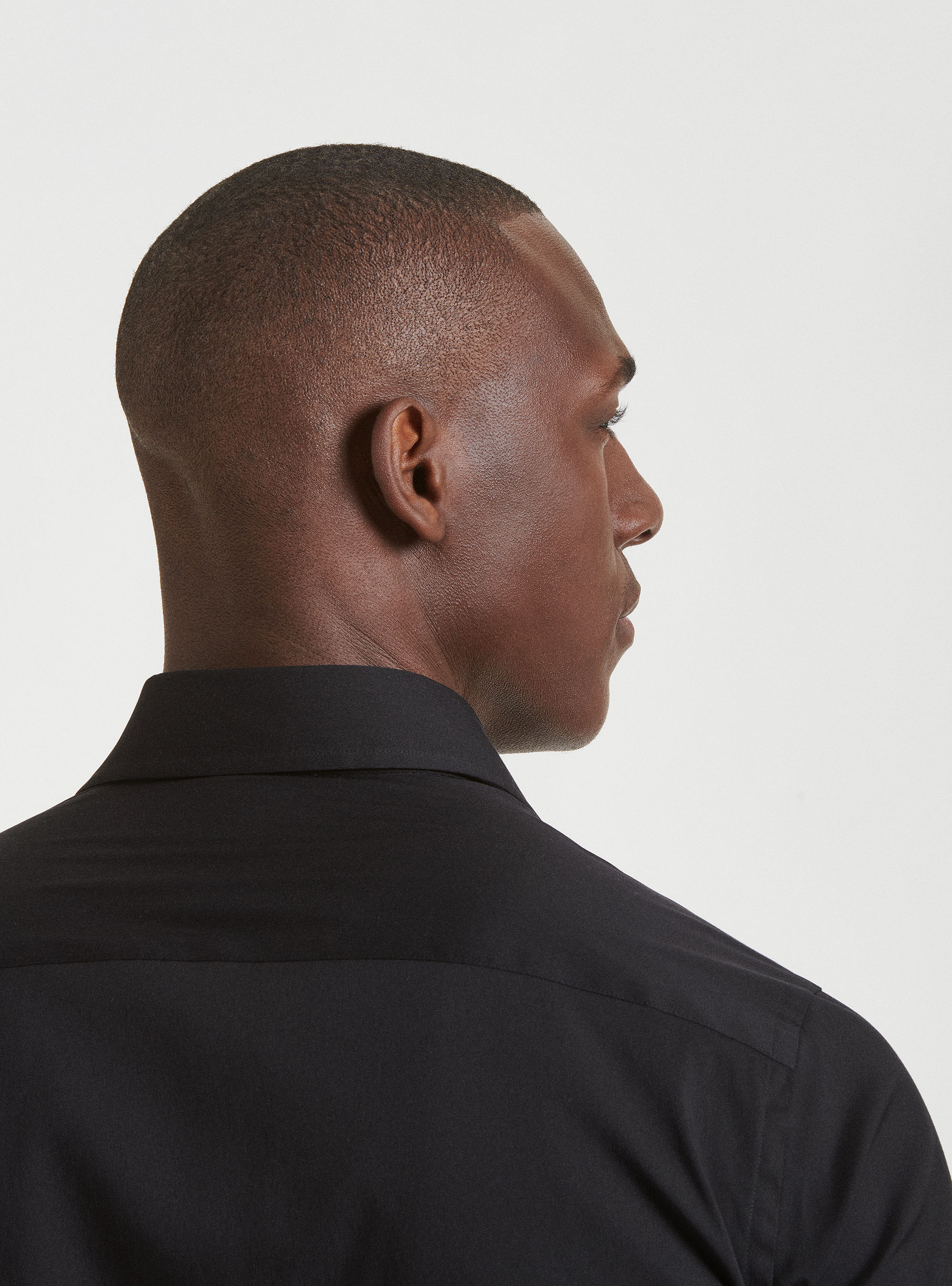 Camicia collo semi francese in popeline stretch, NERO