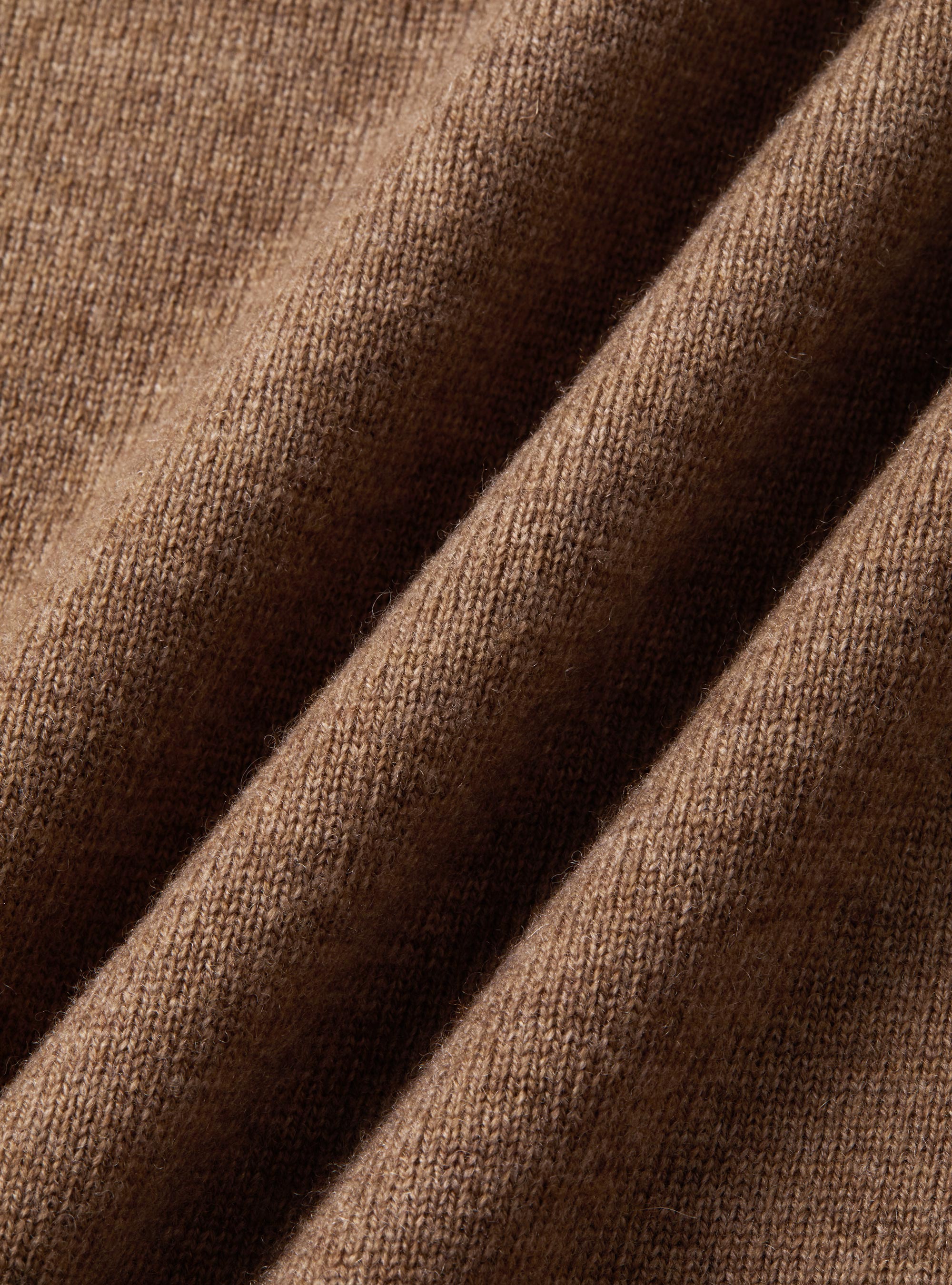 Tricot à col ras du cou en laine mélangée, BOUE