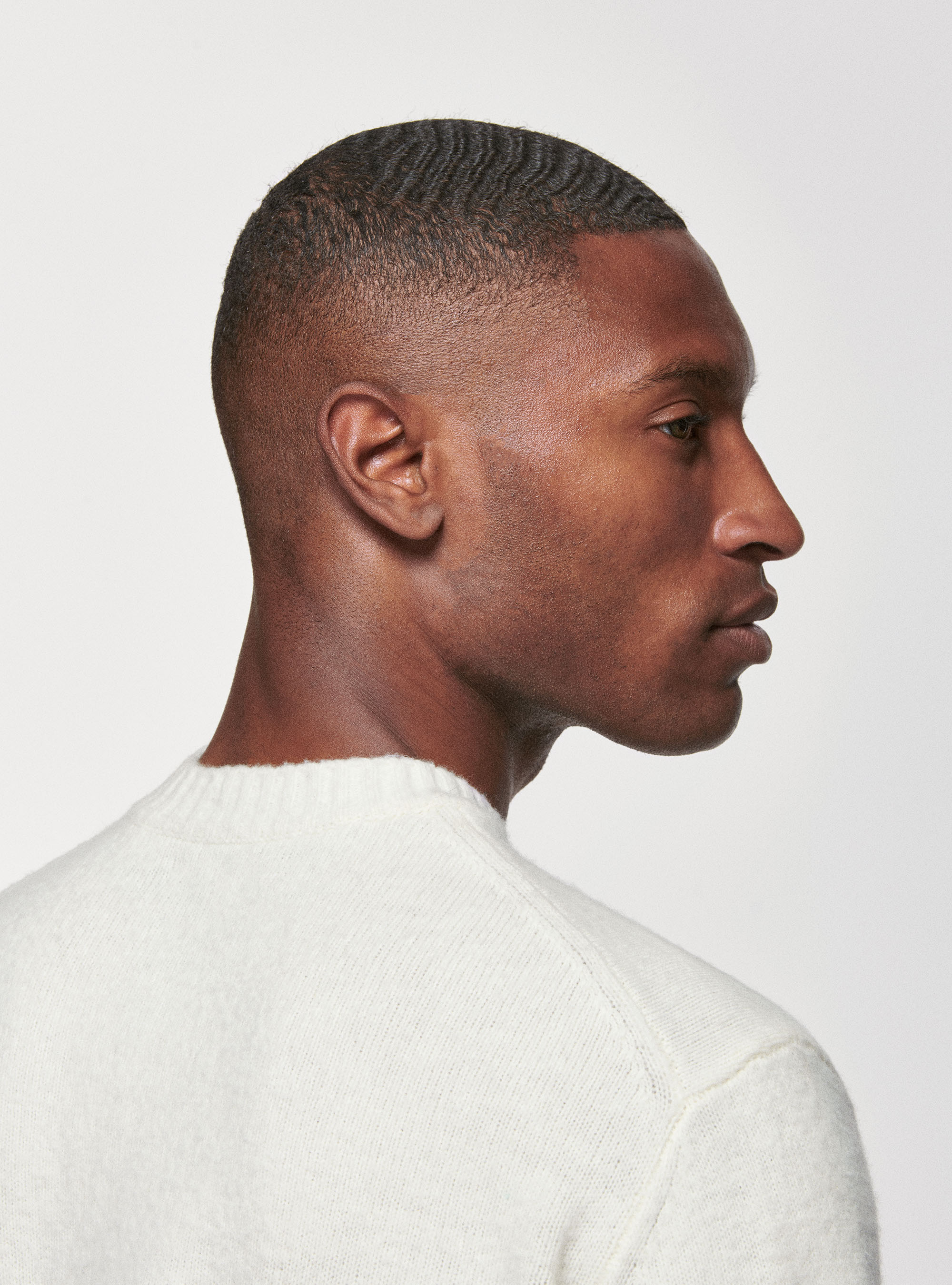 Maglia girocollo in lana brushed, BIANCO