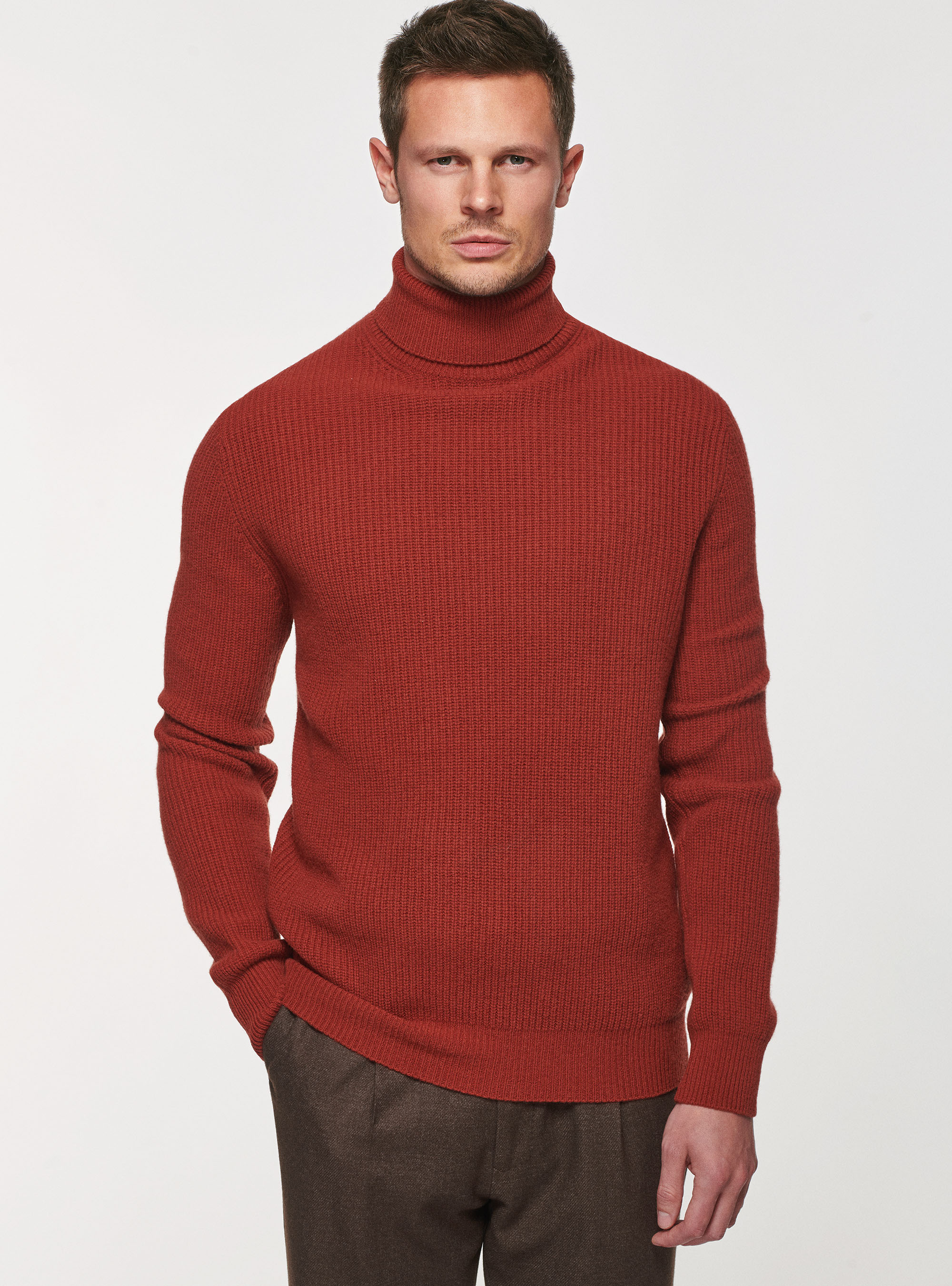 Punto de lana de canalé con perlas, TEJA