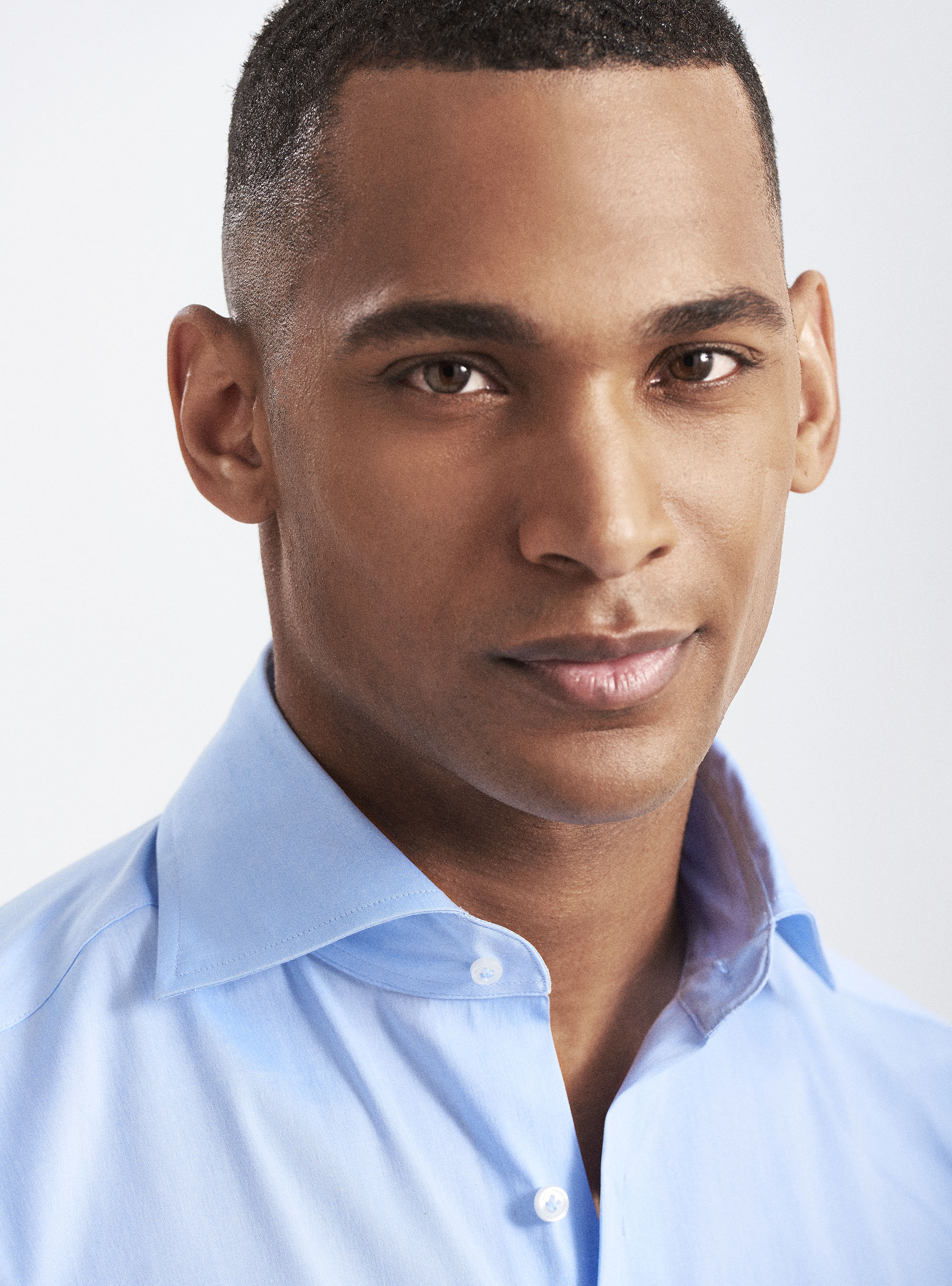 Chemise &agrave; col italien en popeline stretch, BLEU CIEL