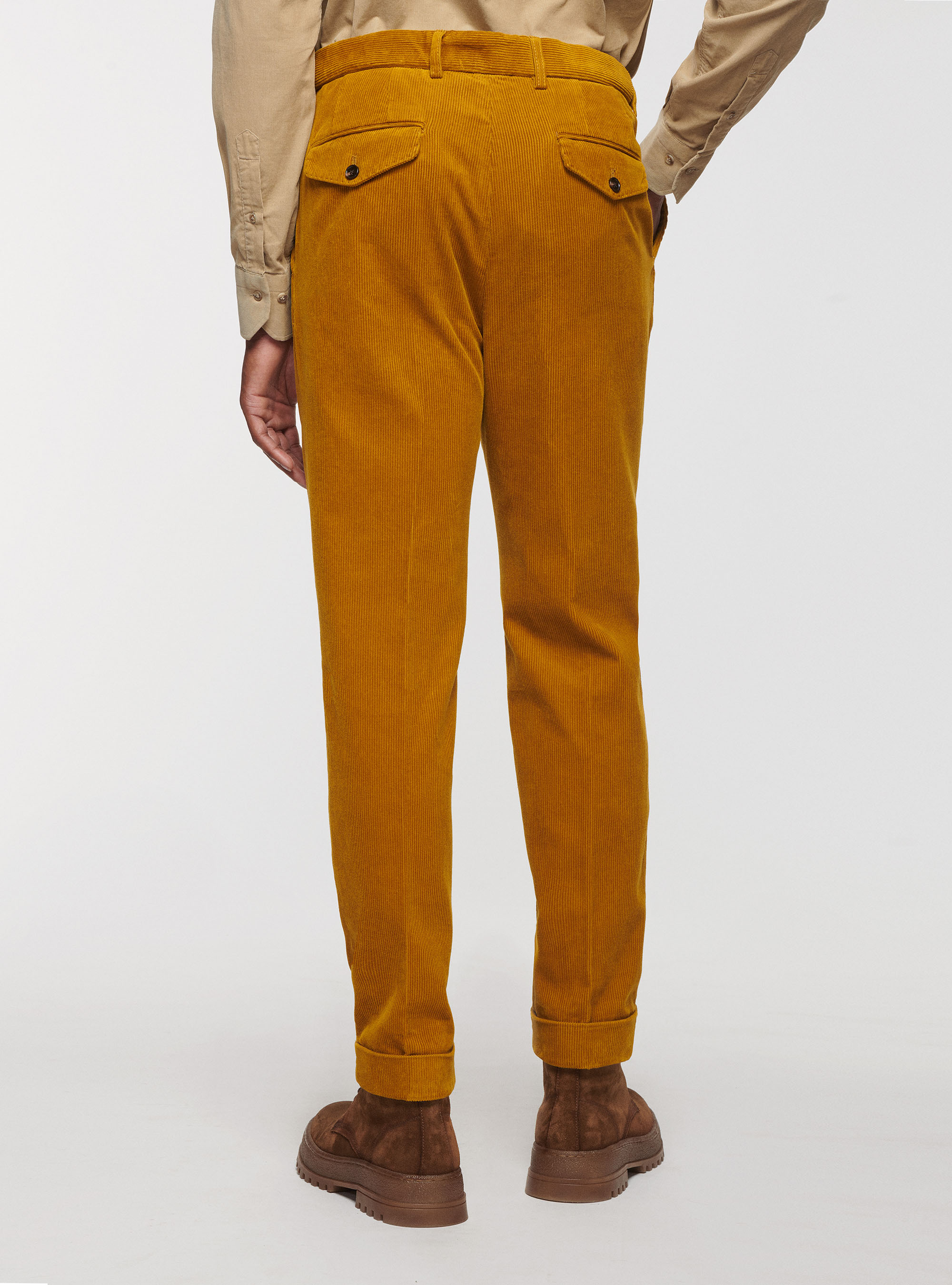 Samthose mit Abnähern, 0711C OCRA