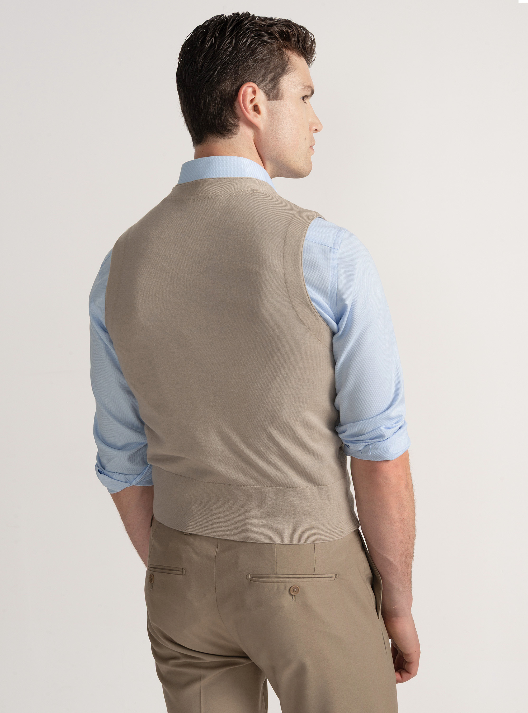 Gilet in maglia doppiopetto in pura lana merino extrafine, SABBIA