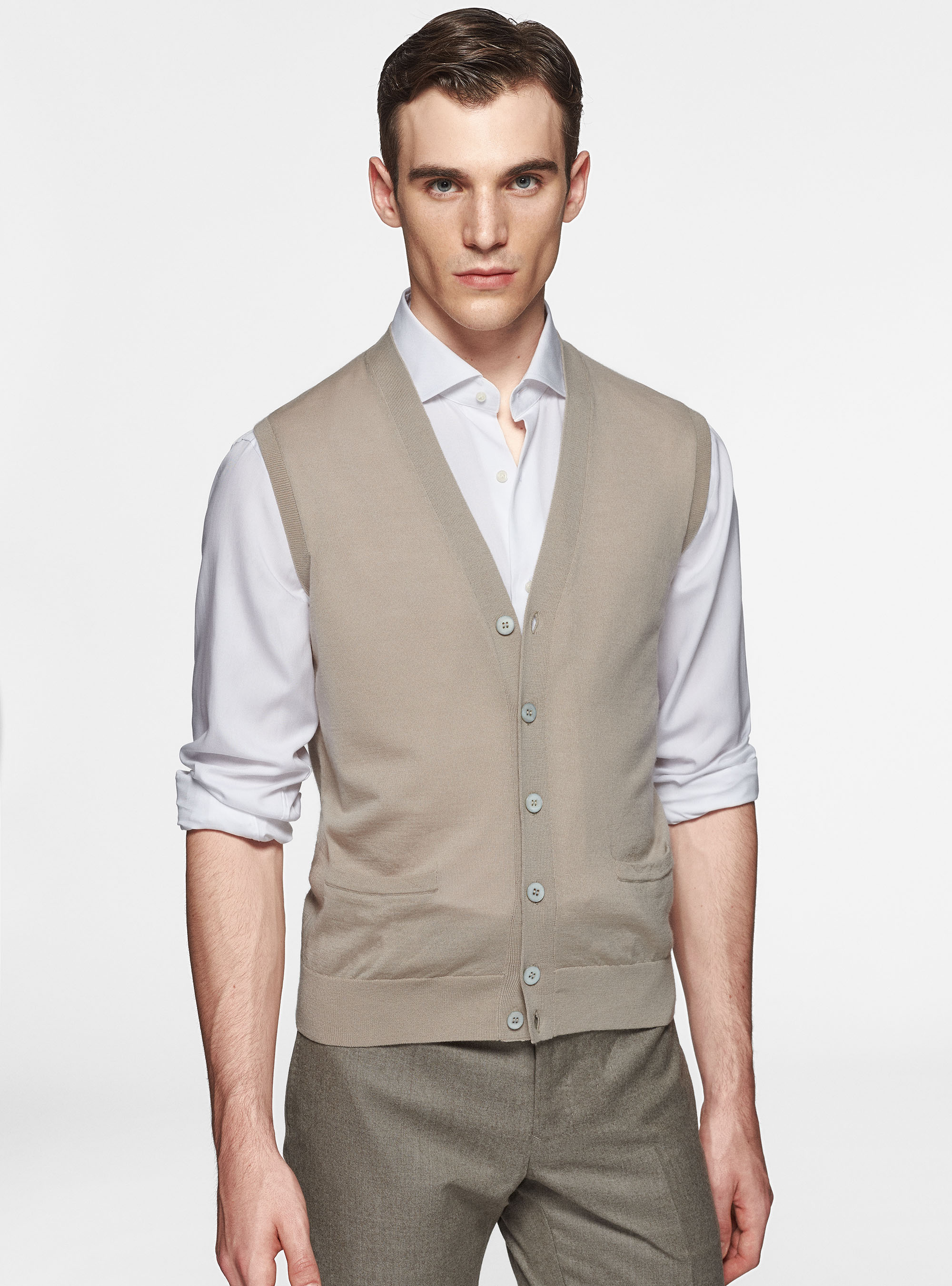 Chaleco de punto de pura lana merina extrafina, ARENA