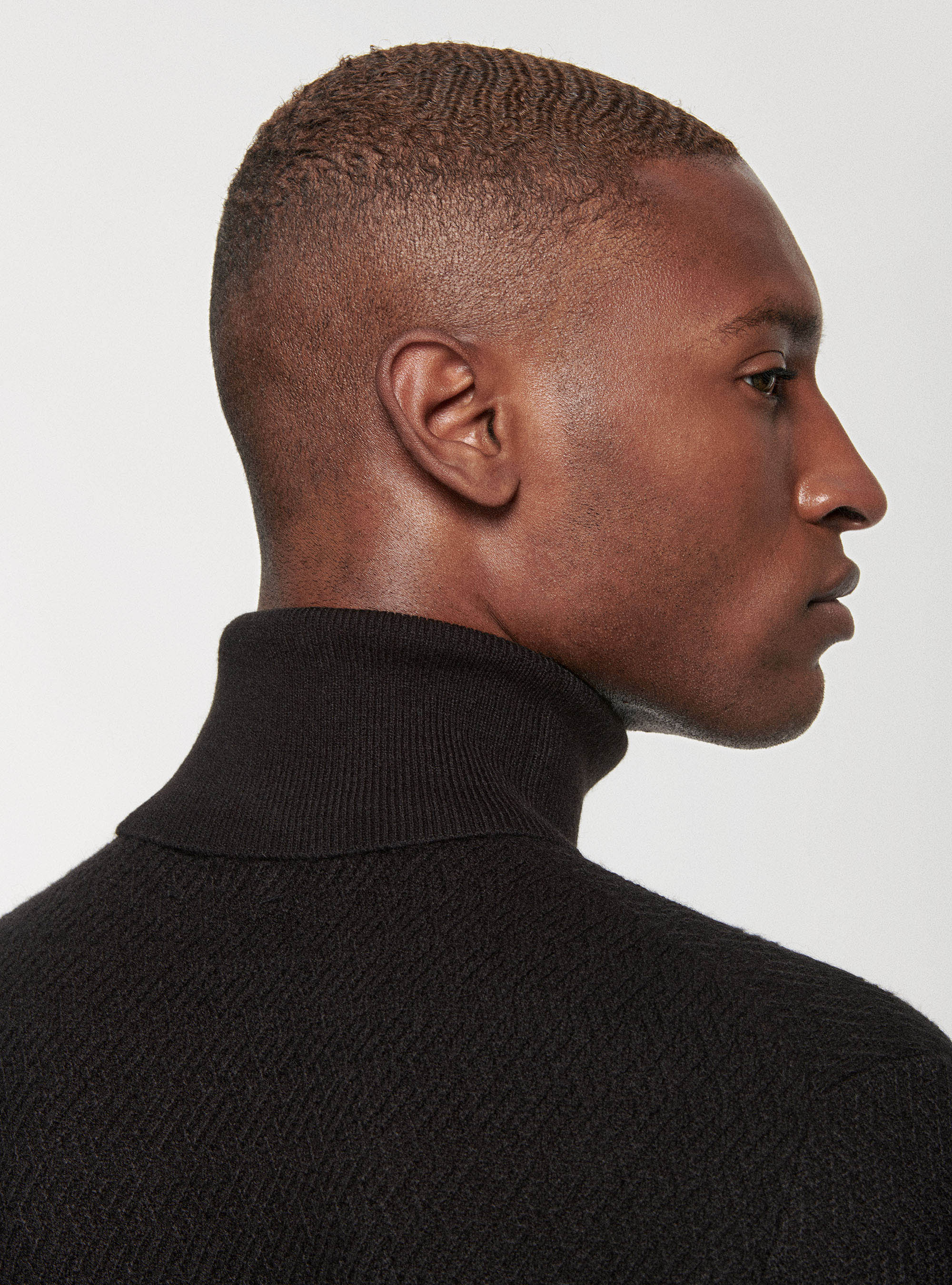 Textured wool-blend turtleneck, BLACK