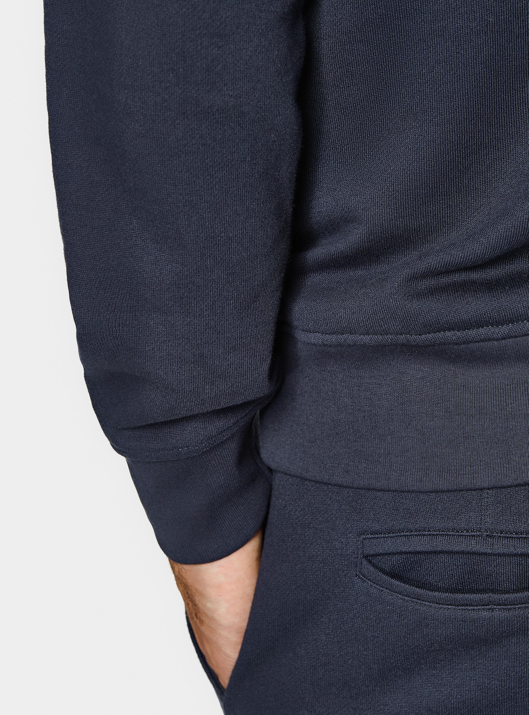 Gutteridge logo crewneck sweatshirt, NAVY BLUE