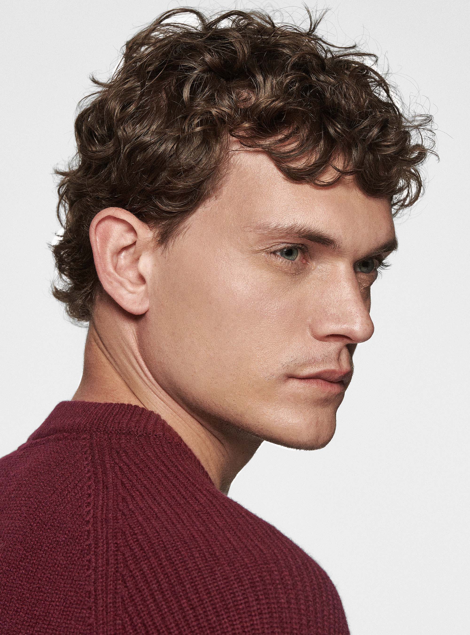 Maglia girocollo in lana merino costa perlata, BORDEAUX