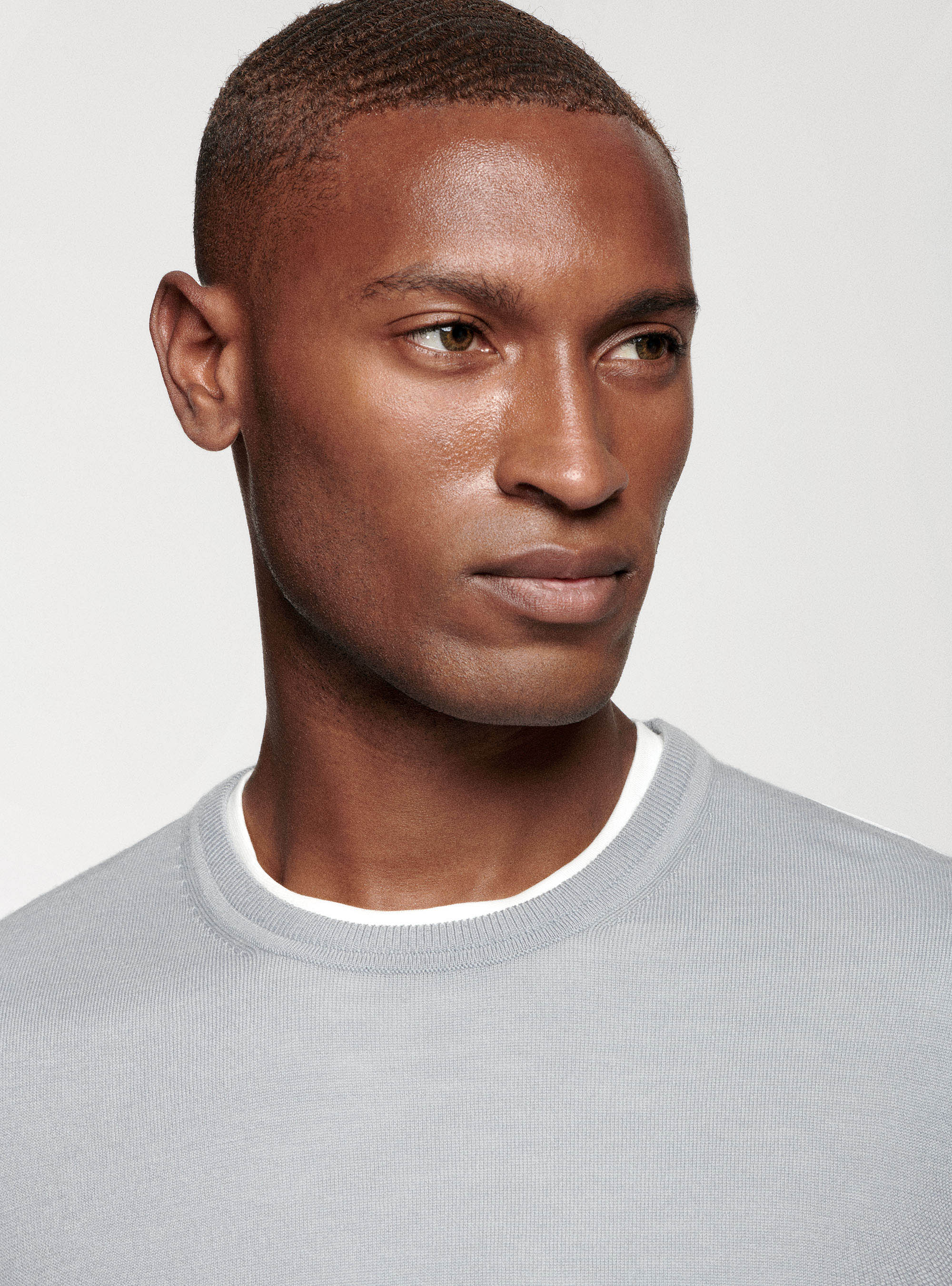 Maglia in pura lana merino, GRIGIO CHIARO 0256C