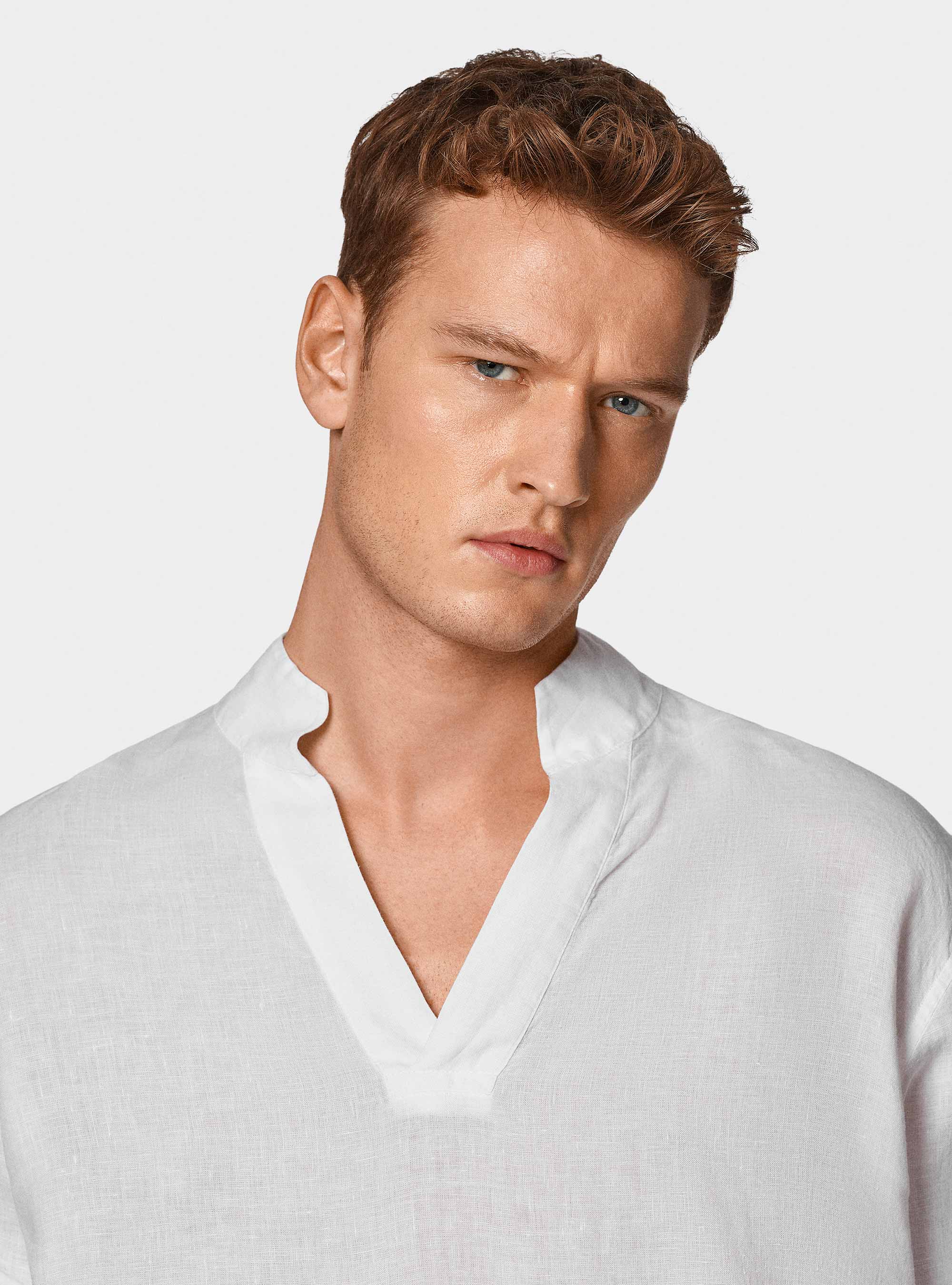 Korean shirt in pure linen, WHITE