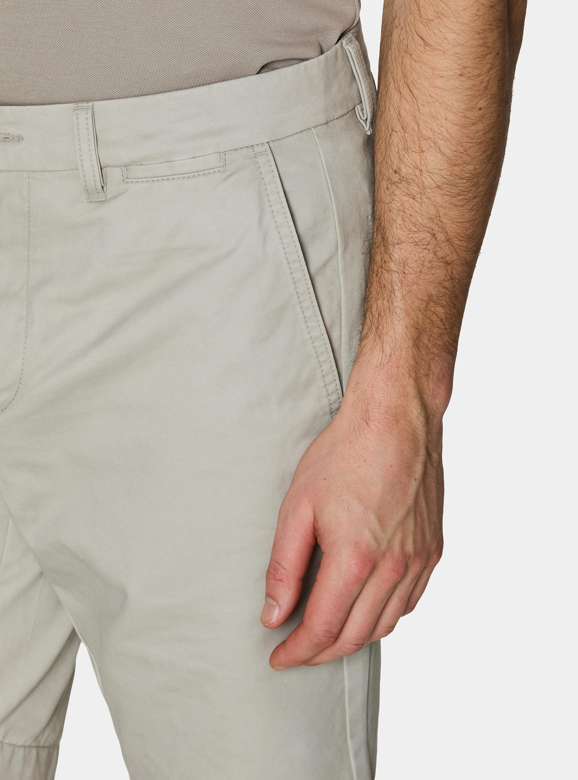 Bermuda chino in twill di cotone, ECRU