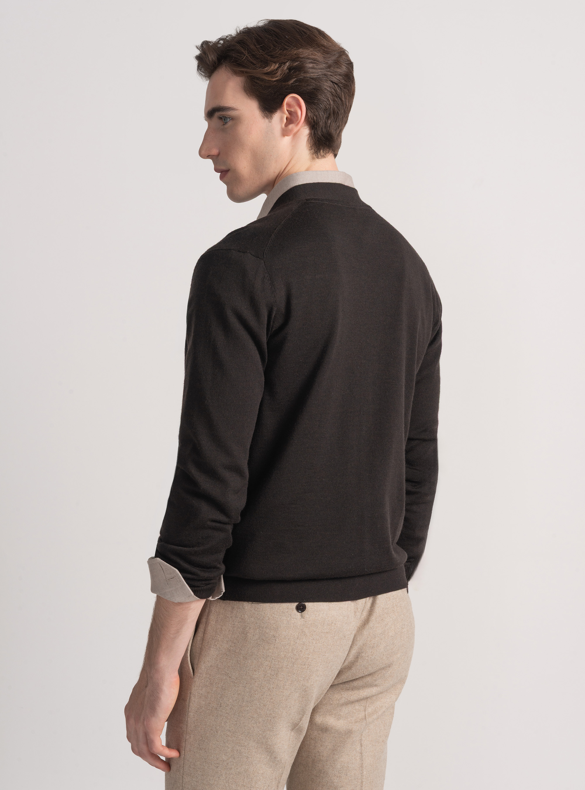 Knitted cardigan with buttons in extra-fine merino wool, BROWN