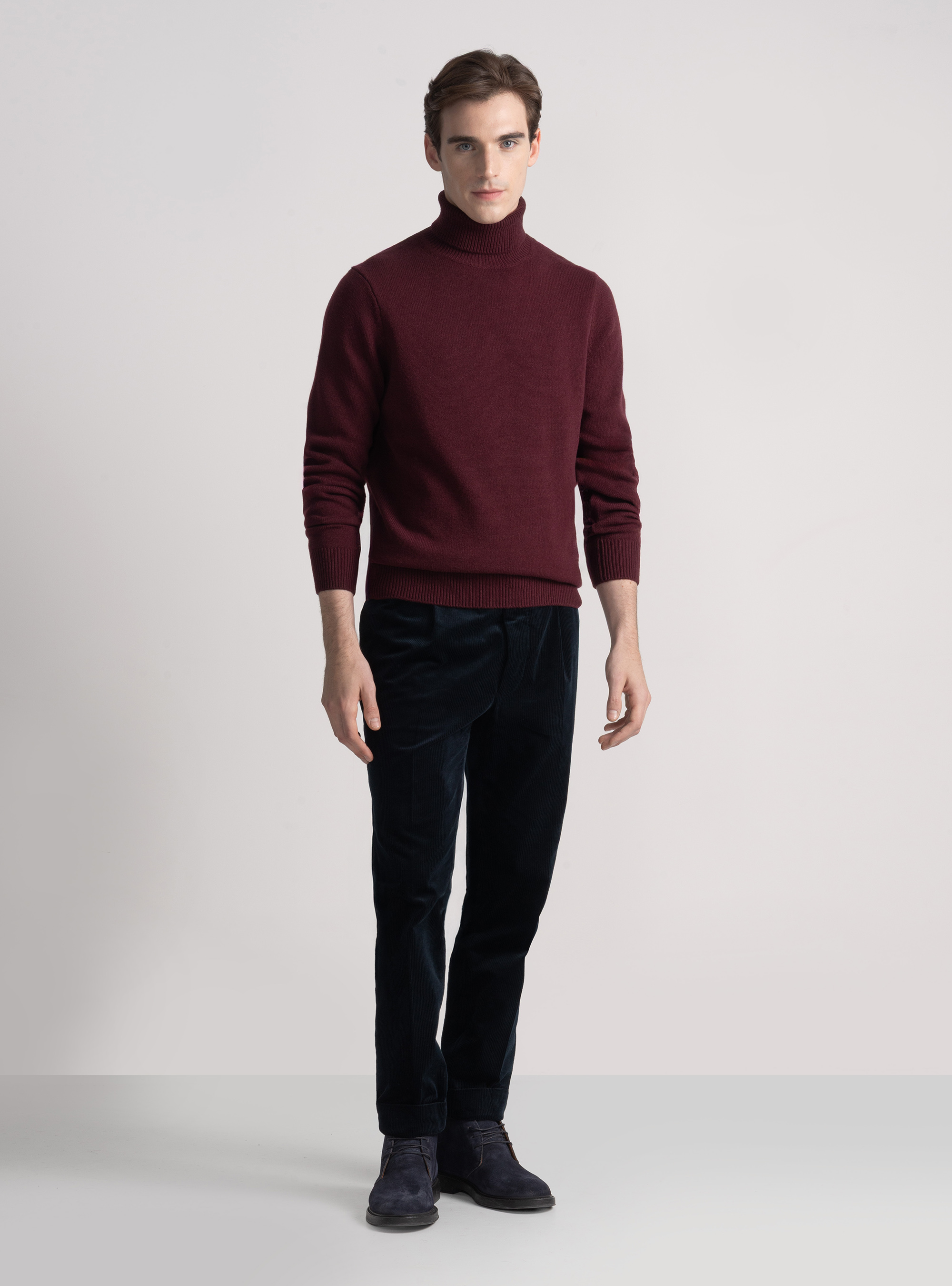 Maglia collo alto in lana merino, BORDEAUX