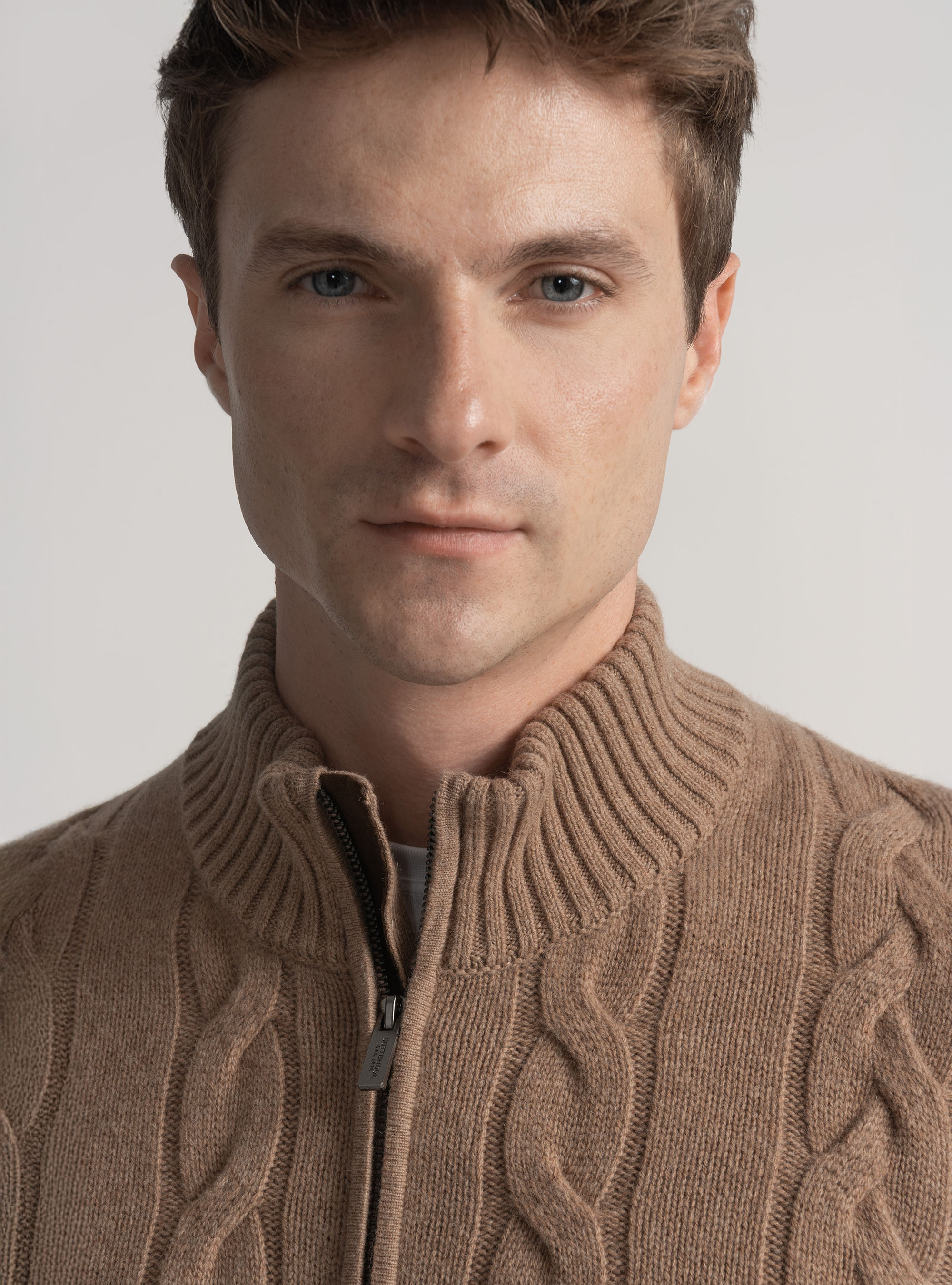 Maglia con zip e treccia in lana cashmere, CAMMELLO 0570C