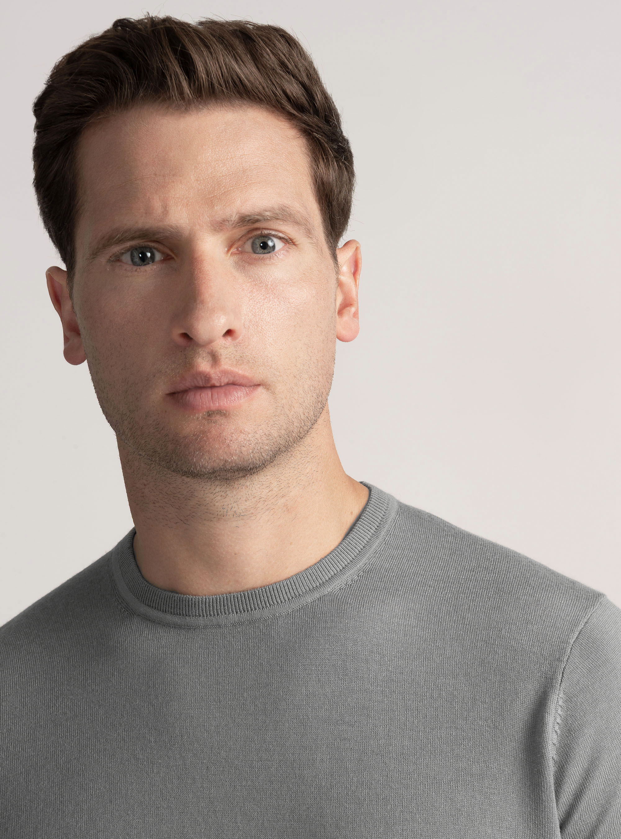Punto de cuello redondo de pura lana merina extrafina, GRIS MARENGO