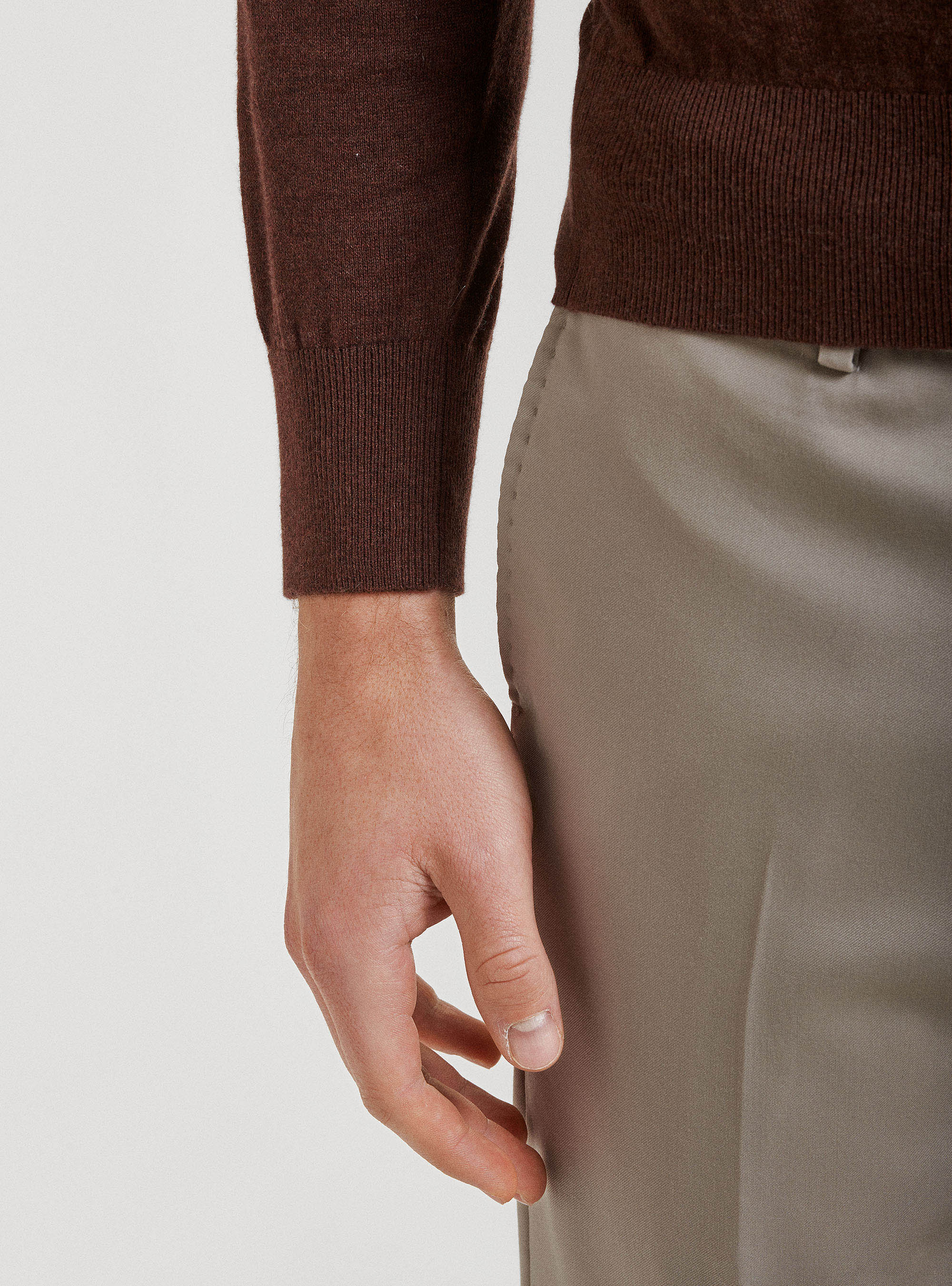 Jersey de cuello redondo de algod&oacute;n, seda y cachemira, MARRON
