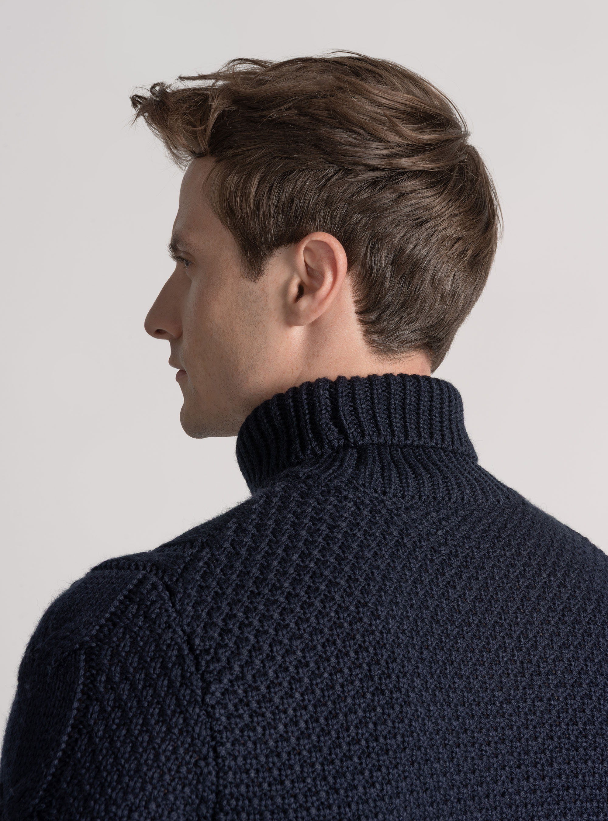 Punto de cuello alto con trenza de mezcla de lana, AZUL MARINO