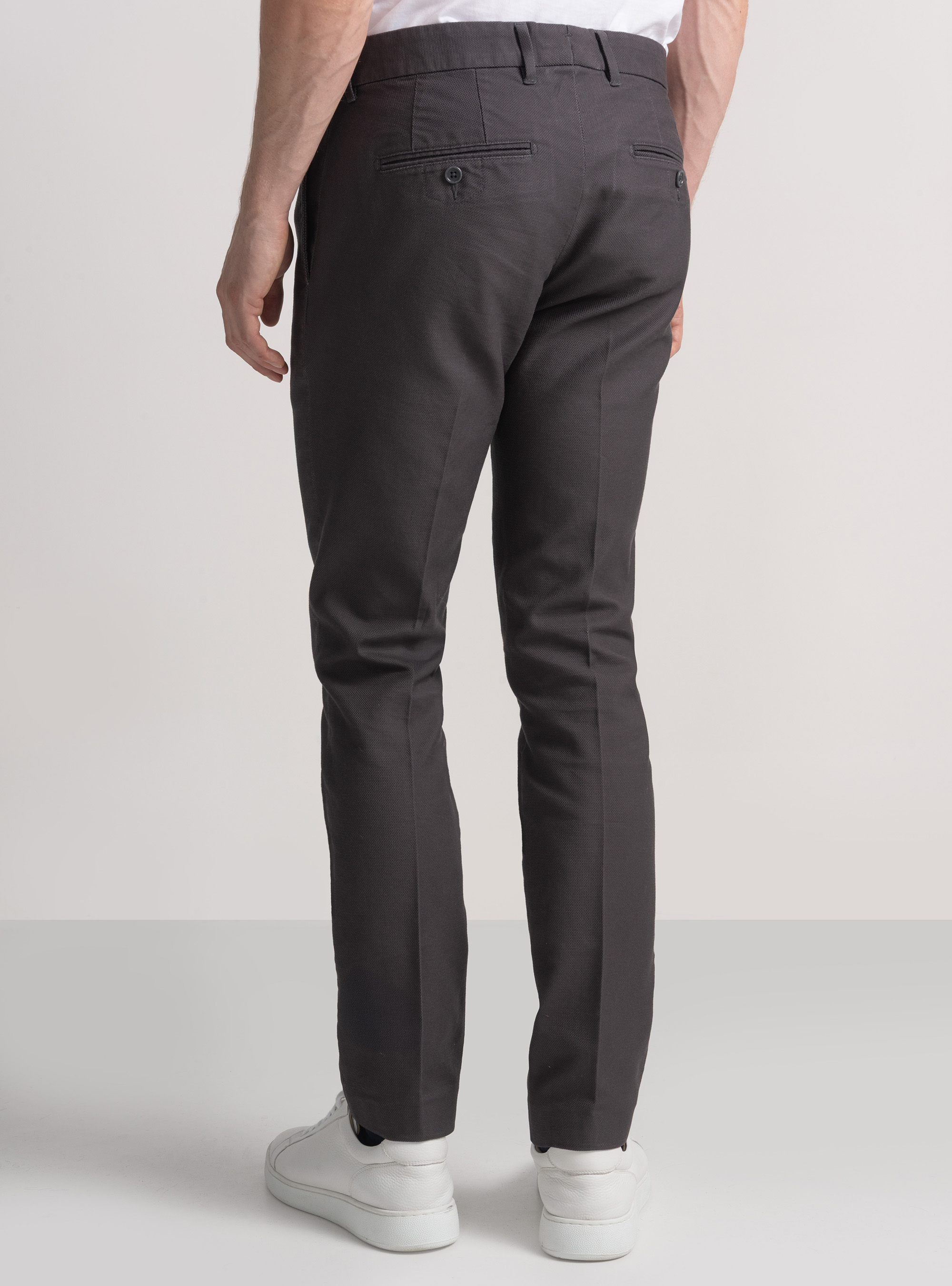 Pantaloni chino slim fit in cotone armaturato, ASFALTO