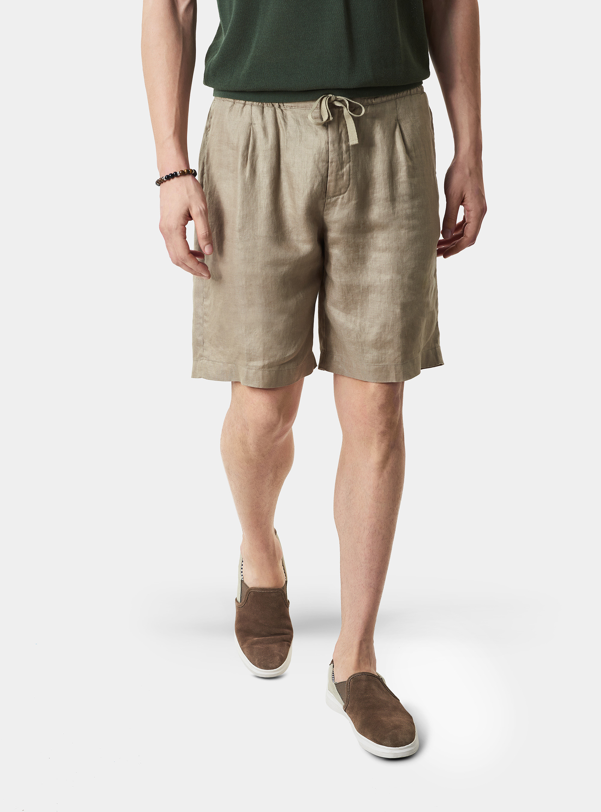 Linen Bermuda shorts with elastic and drawstrings, MUD