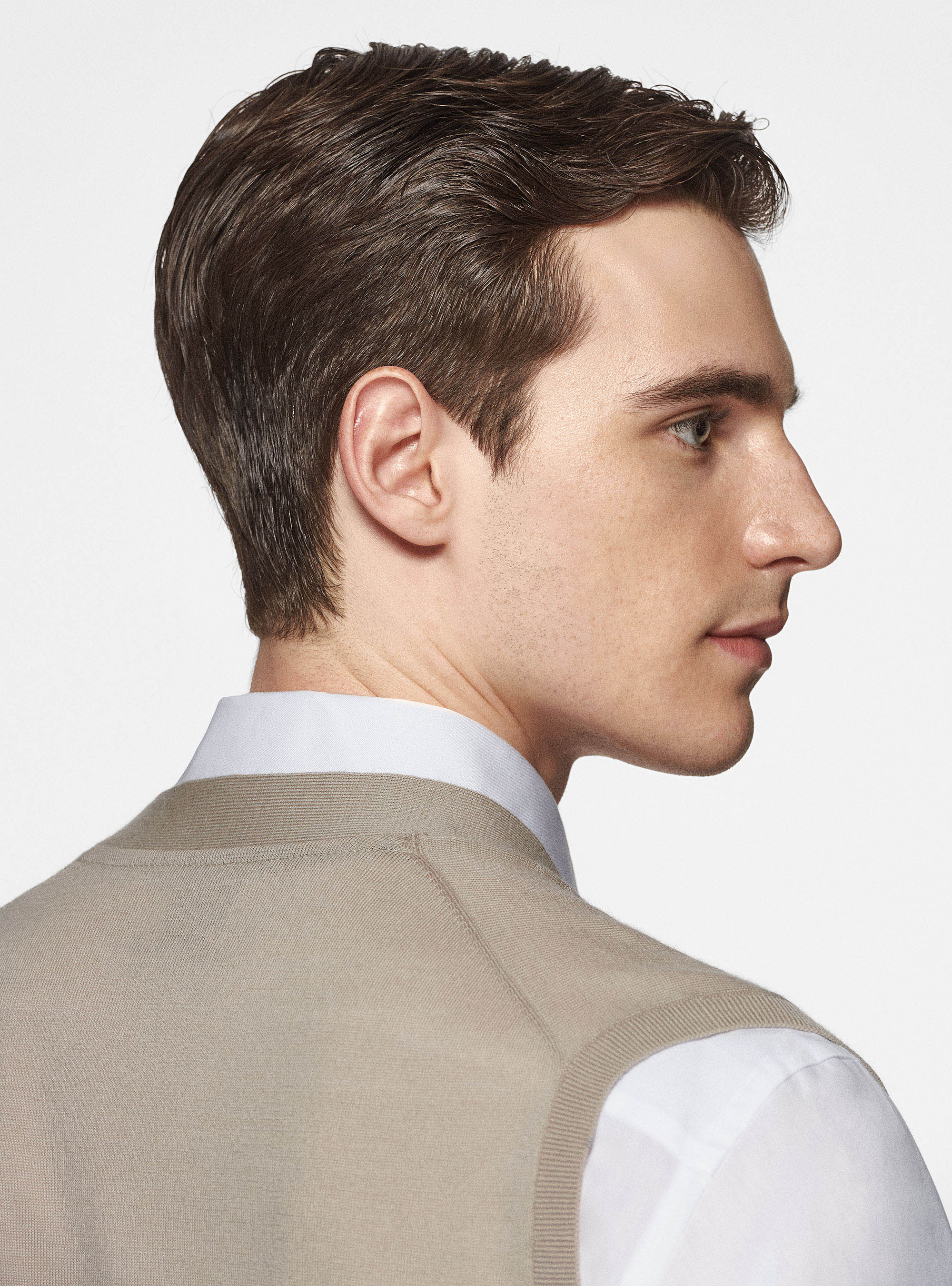 Chaleco de punto de pura lana merina extrafina, ARENA