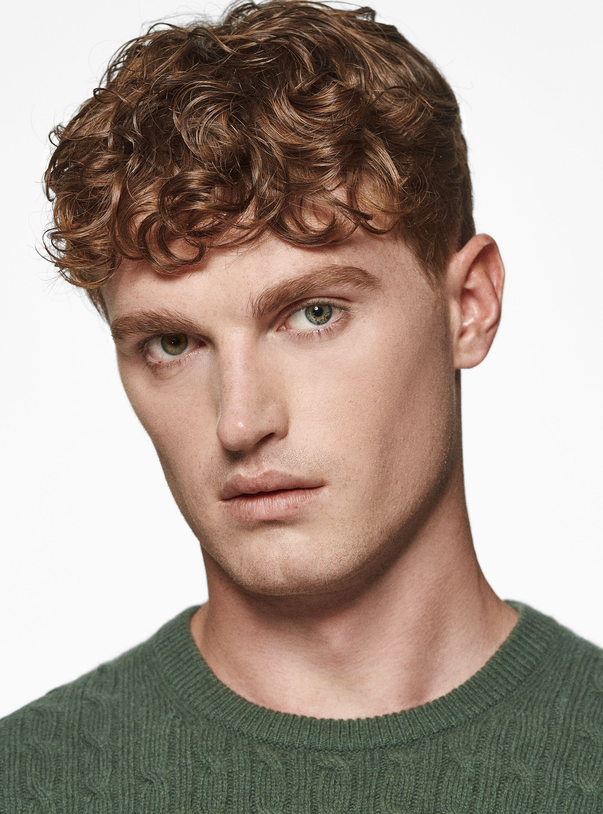 Maglia girocollo in lana cashmere a treccia, MILITARE 0609C