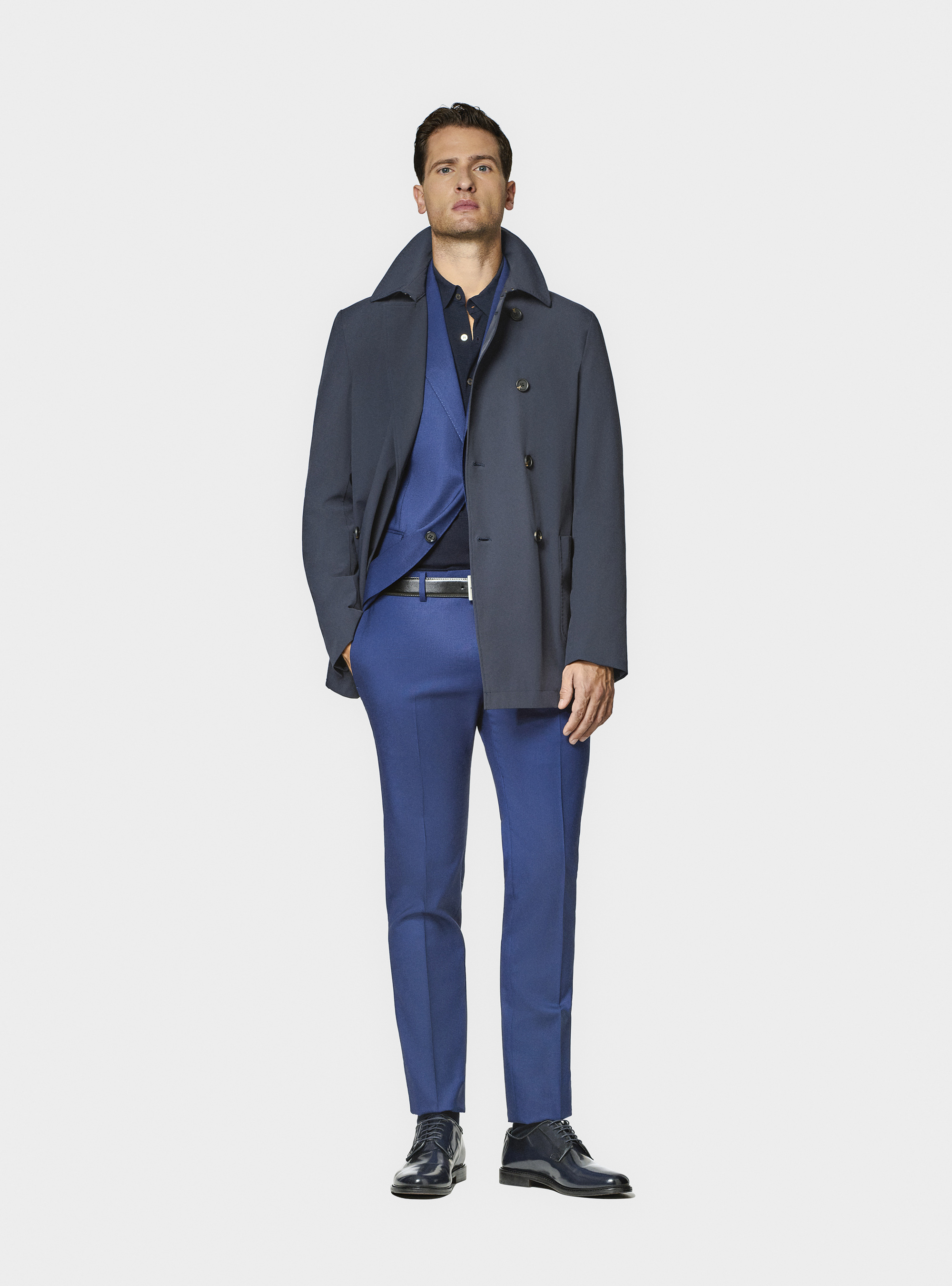 Short double-breasted raincoat in technical fabric, NAVY BLUE