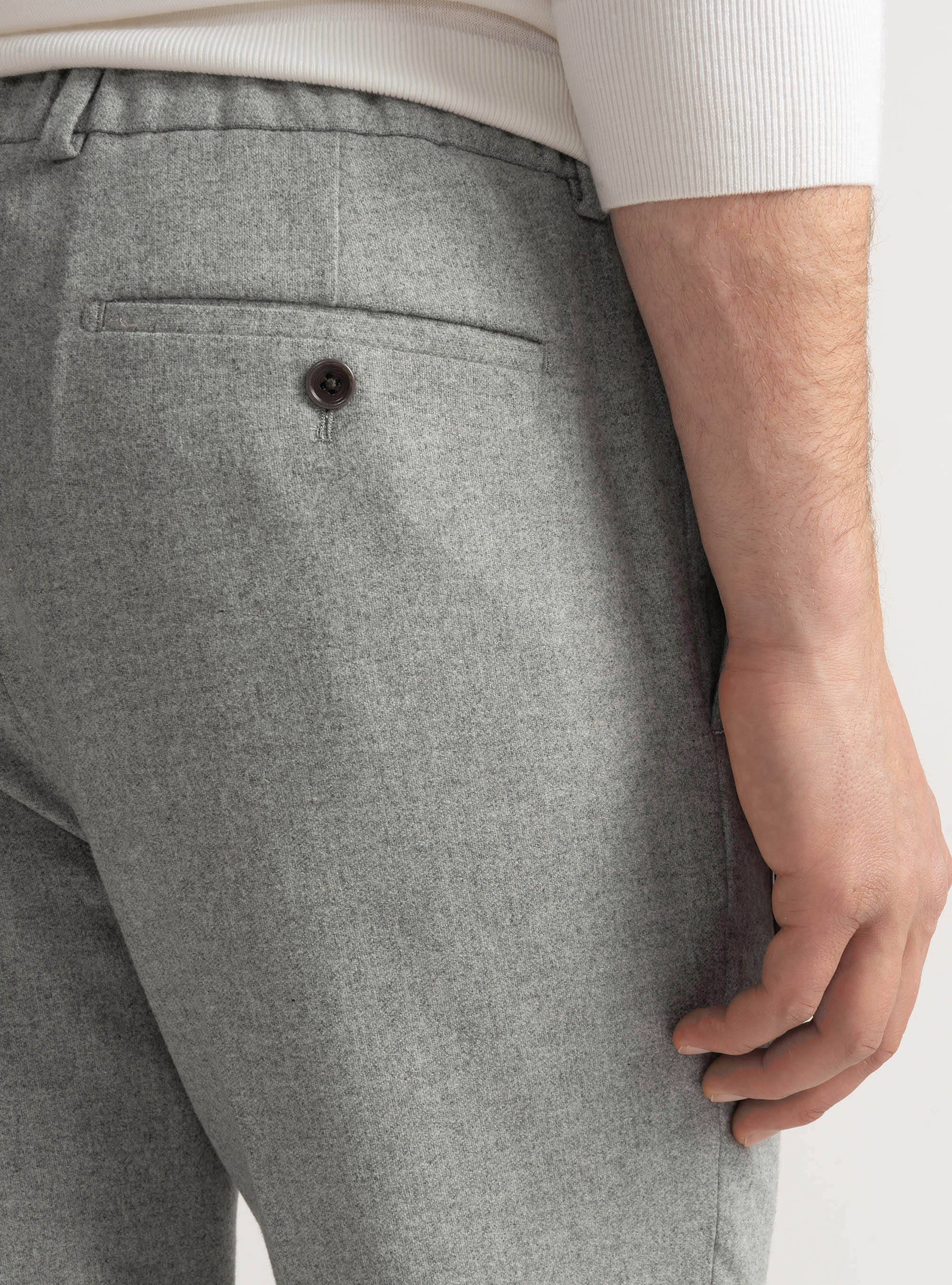 Pantaloni leggeri con pince e coulisse in misto lana, GRIGIO CHIARO