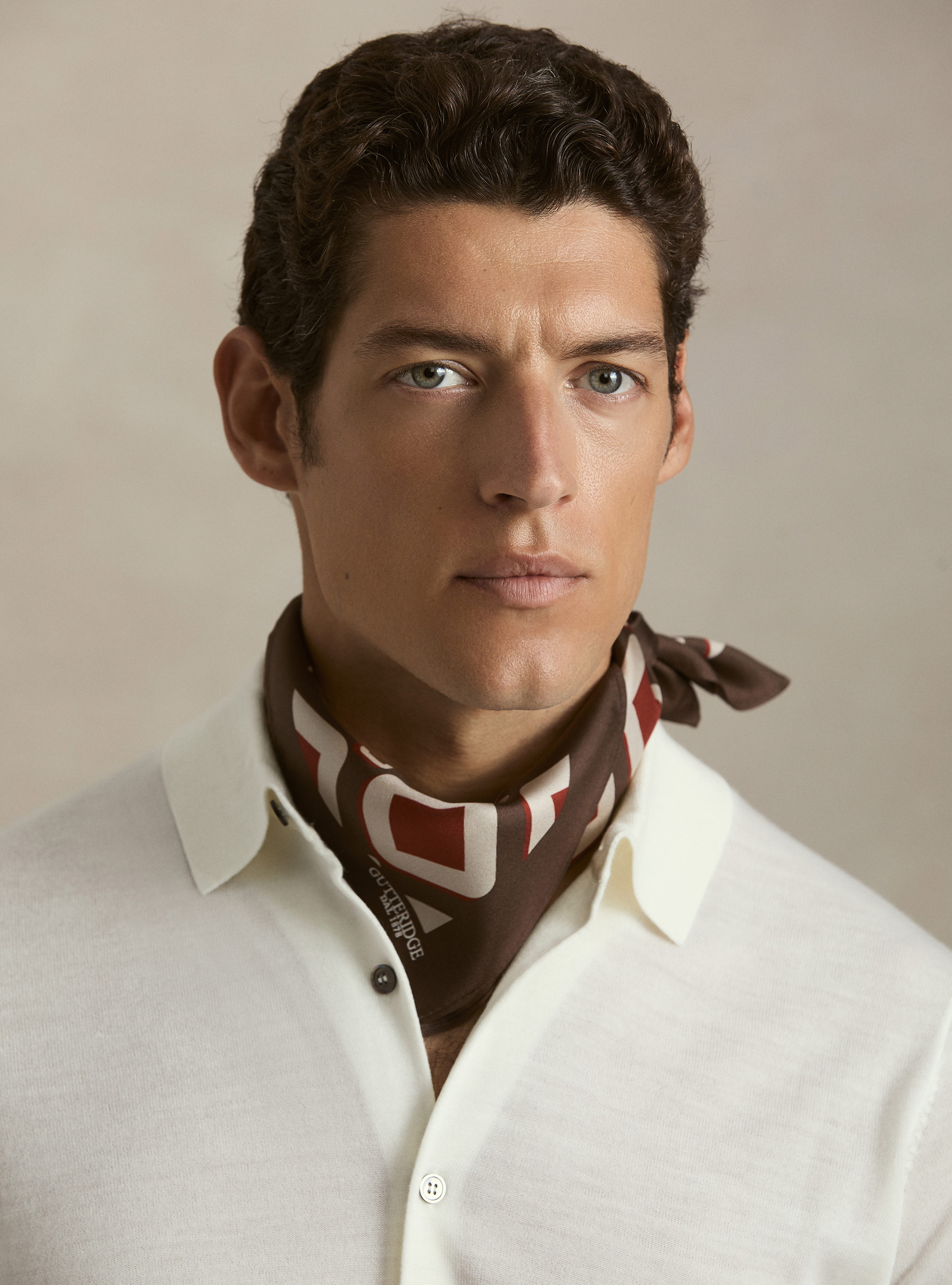 Polo en maille de laine m&eacute;rinos extrafine, BLANC