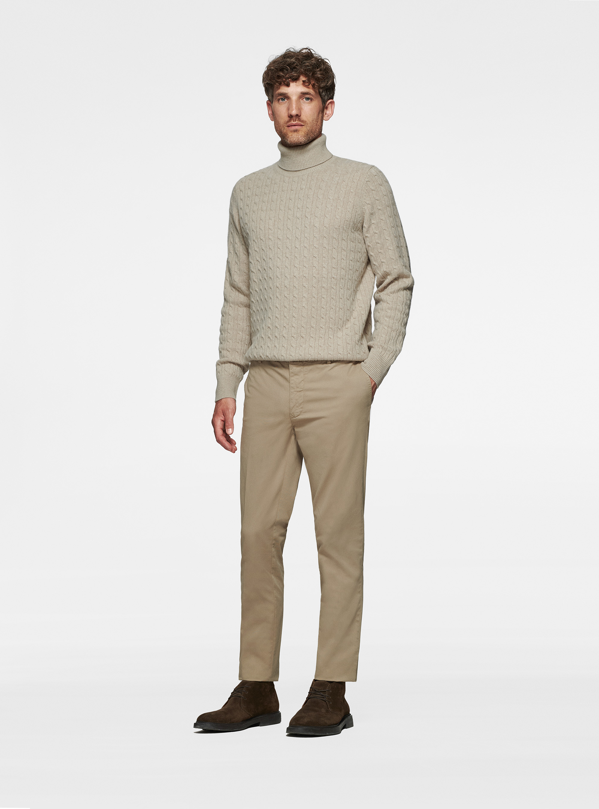 Maglia collo alto in lana cashmere con treccia, ECRU