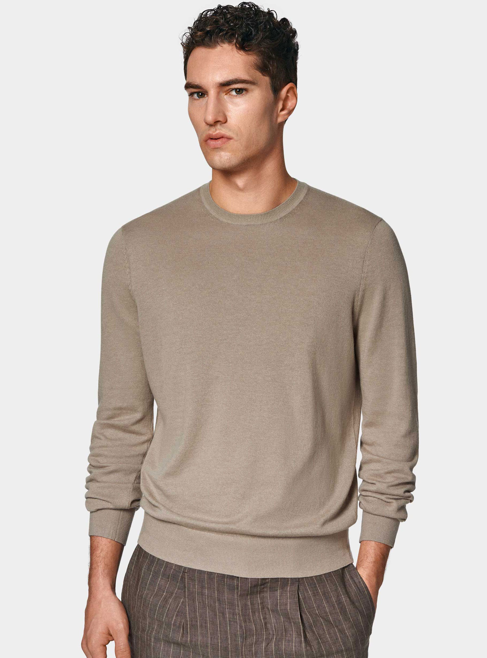 Punto de cuello redondo de algod&oacute;n seda y cachemira, ARENA