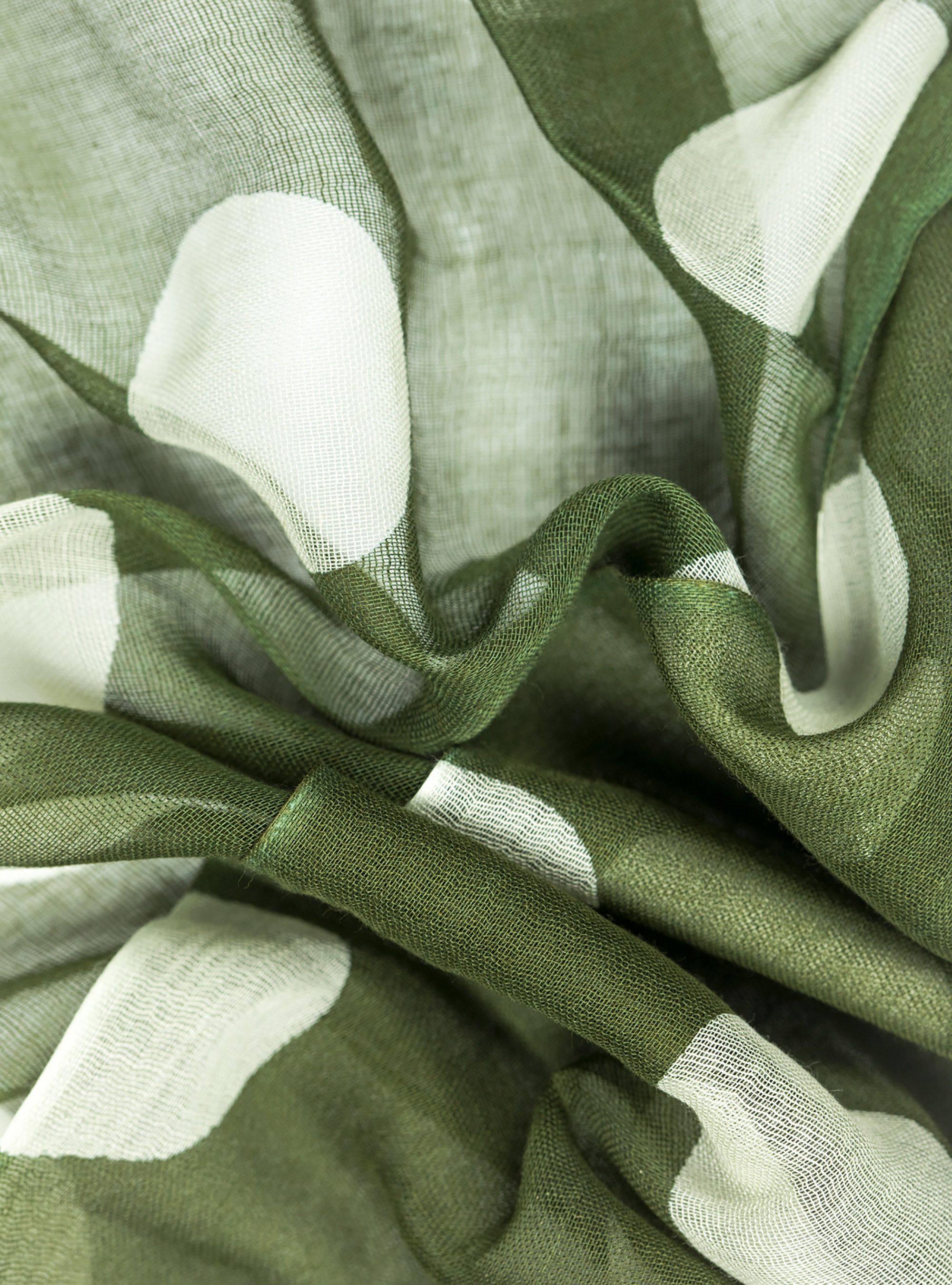 Baumwollschal mit gro&szlig;en Polka Dots, OLIVA 0614C