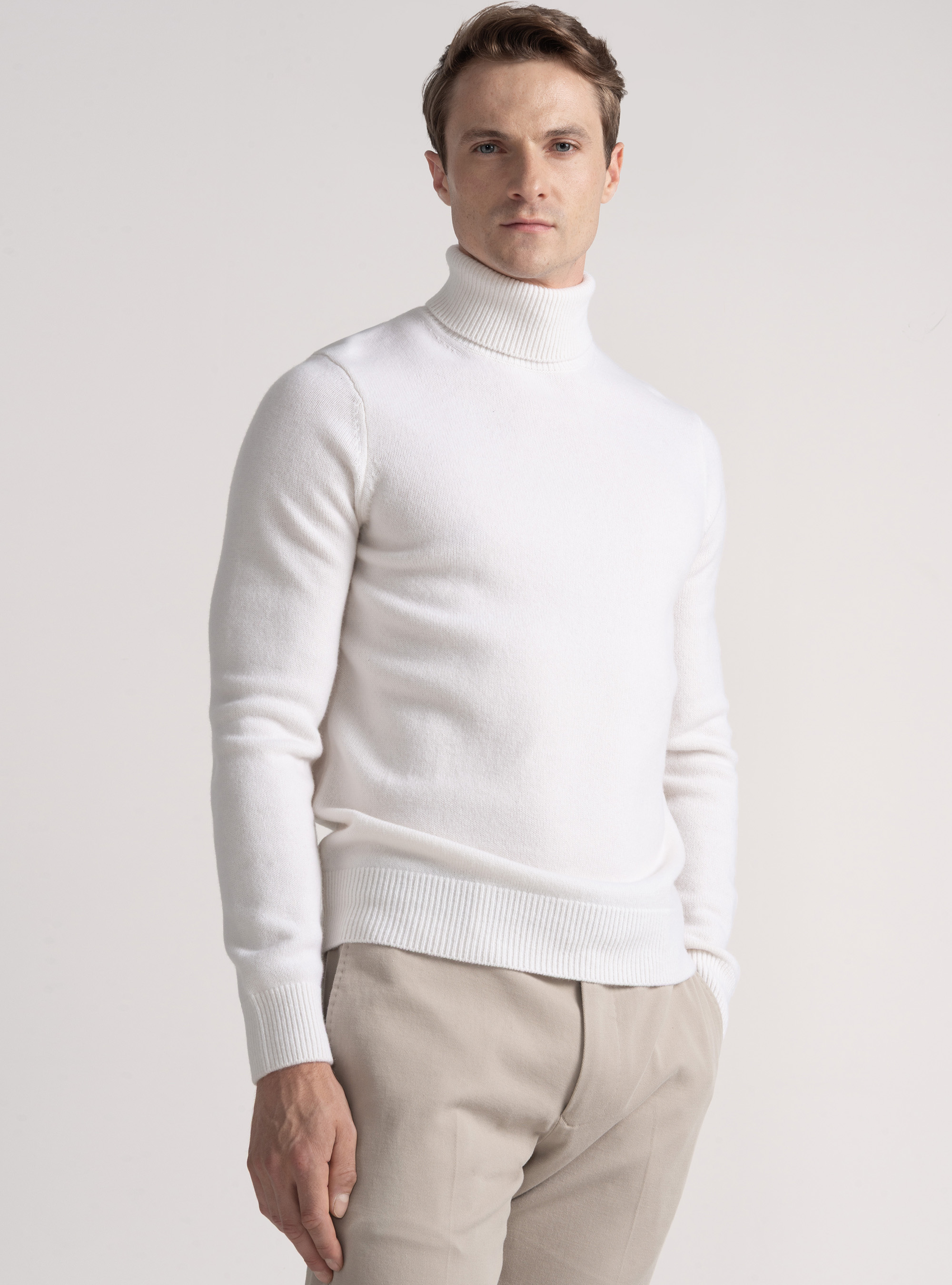 Merino wool turtleneck sweater, WHITE