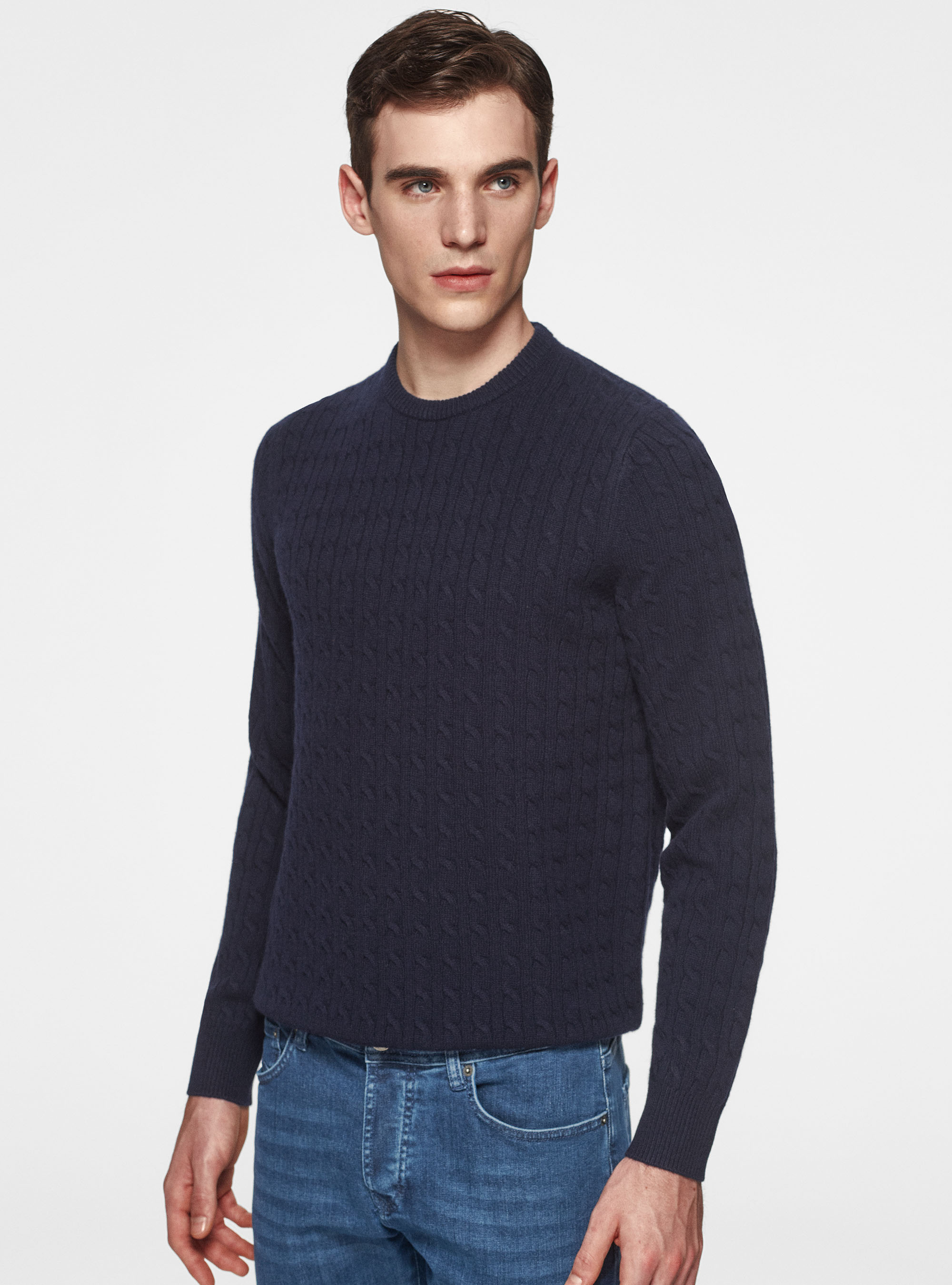 Maglia girocollo con treccia in lana e cashmere, BLU NAVY