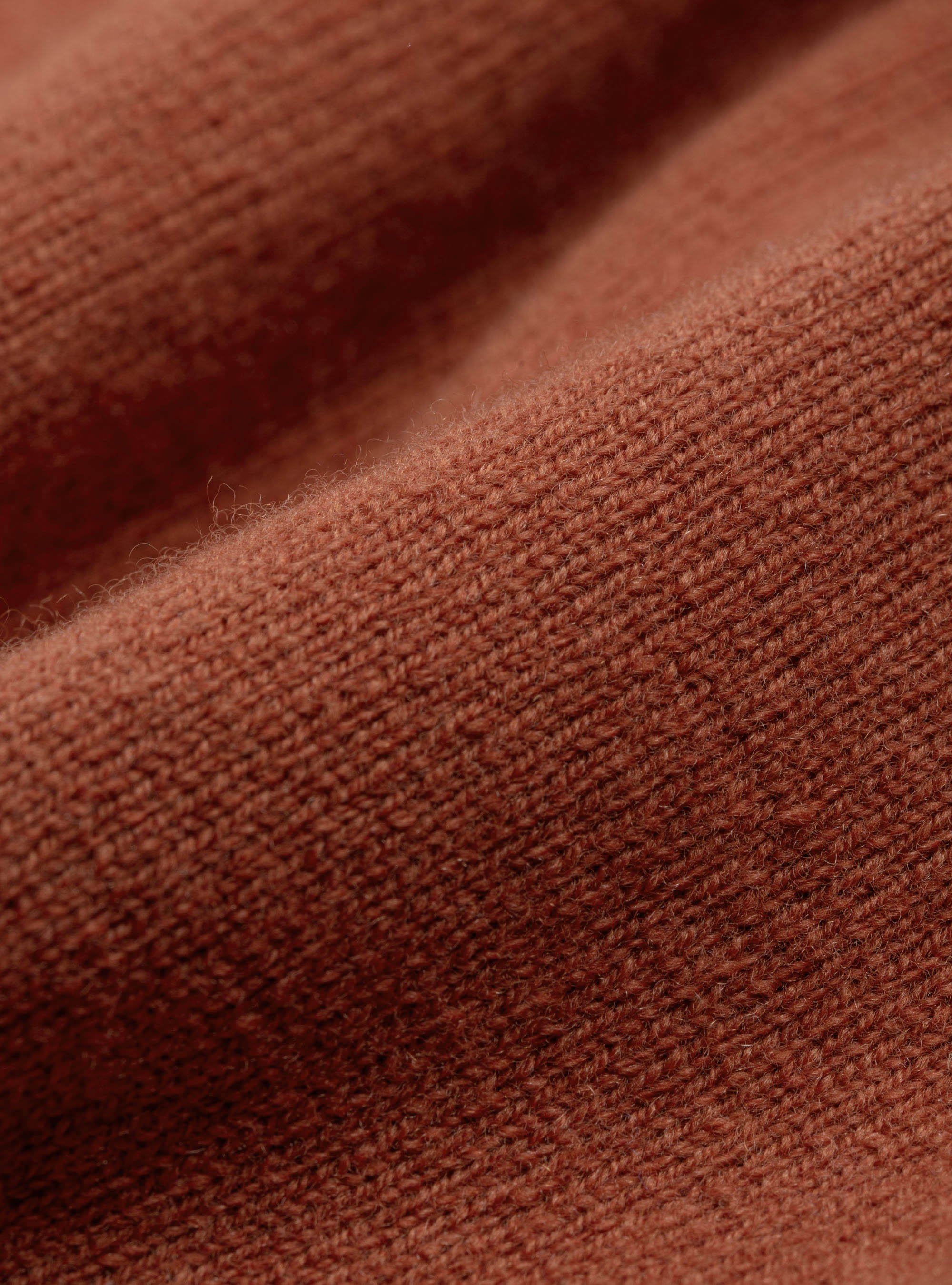 Maglia girocollo in lana lambswool e cashmere, COCCIO