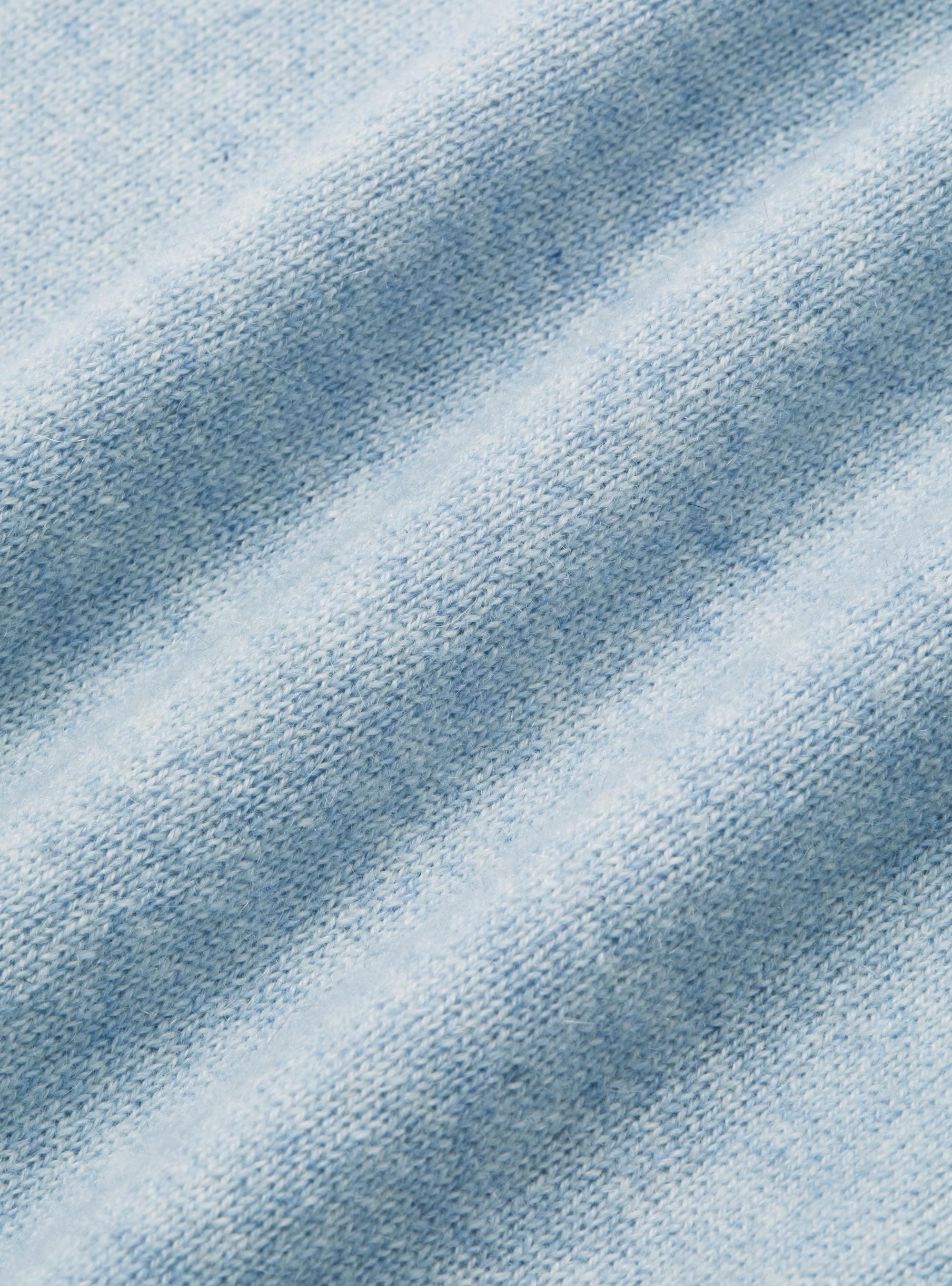 Maglia girocollo in cashmere, AZZURRO POLVERE 0283C