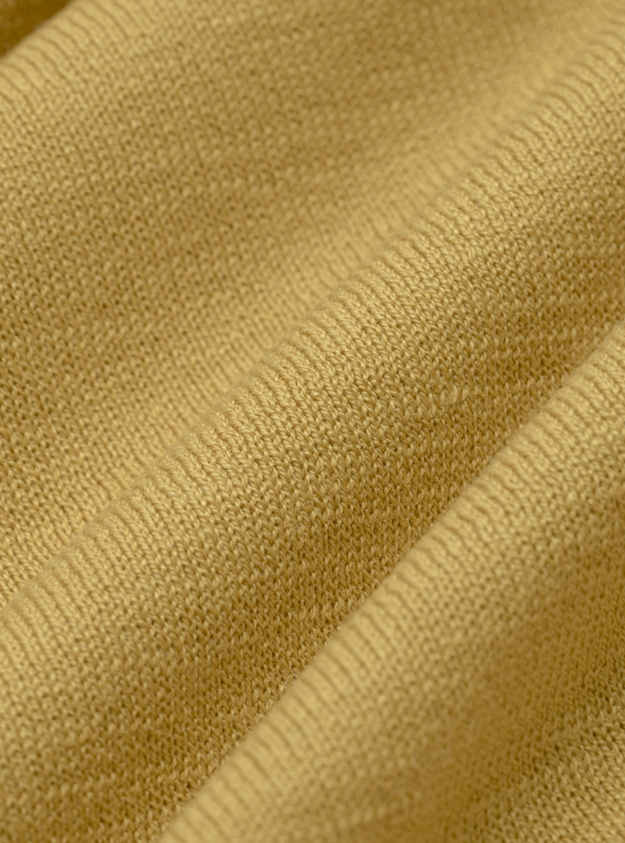 Punto de seda y algod&oacute;n con cuello redondo, 0711C OCRA