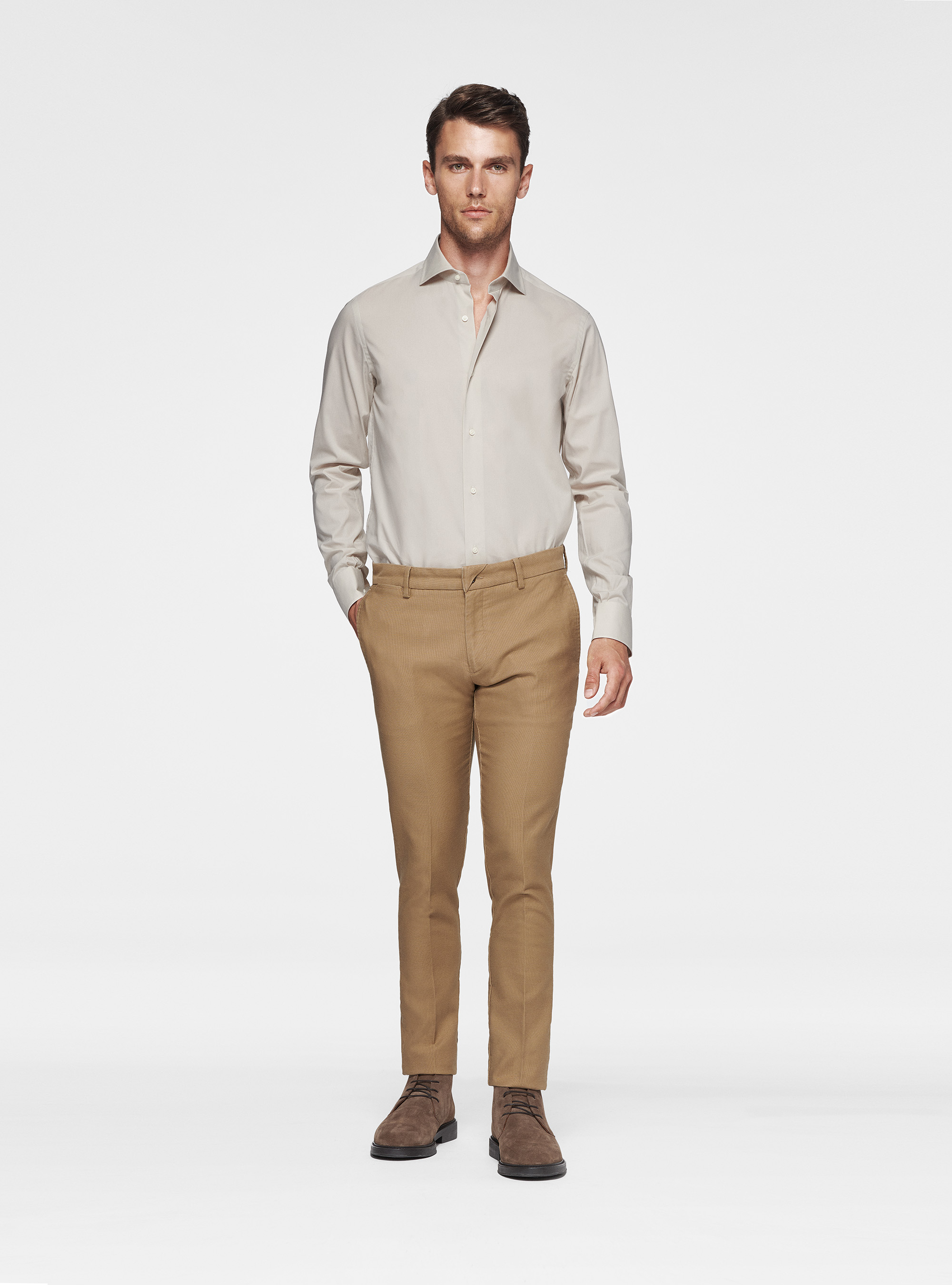Pantaloni chino slim fit in cotone armaturato, FANGO
