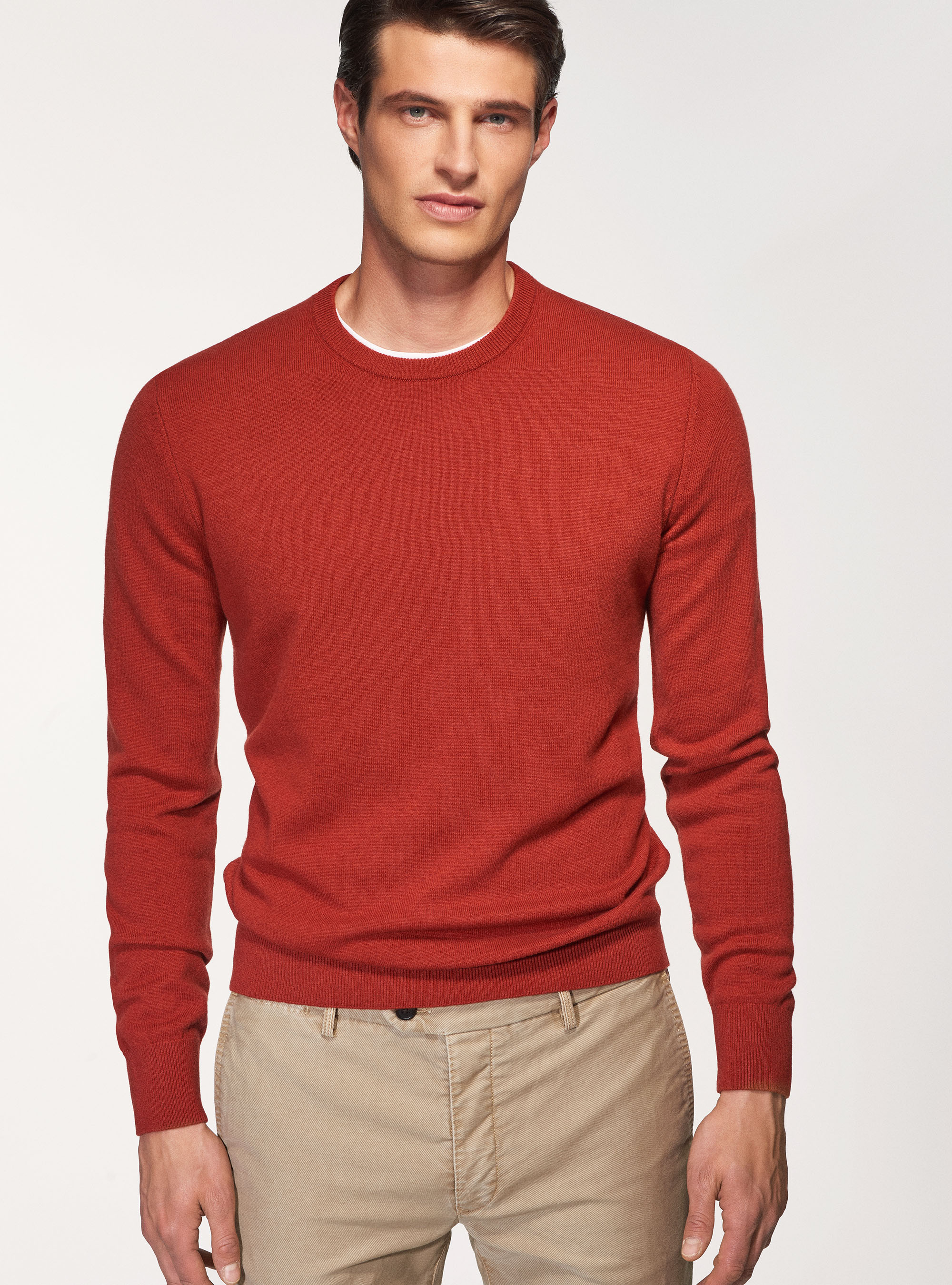 Maglia girocollo in lana lambswool e cashmere, MATTONE