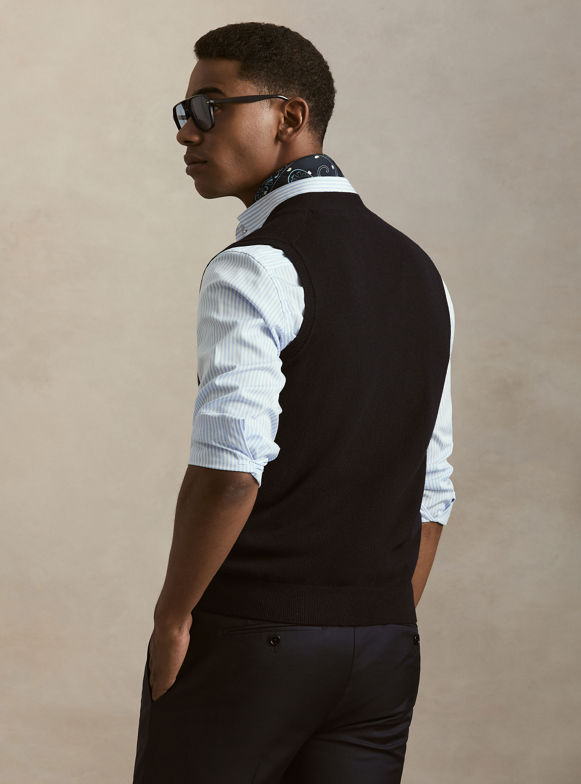 Lambswool and cashmere knit vest, NAVY BLUE