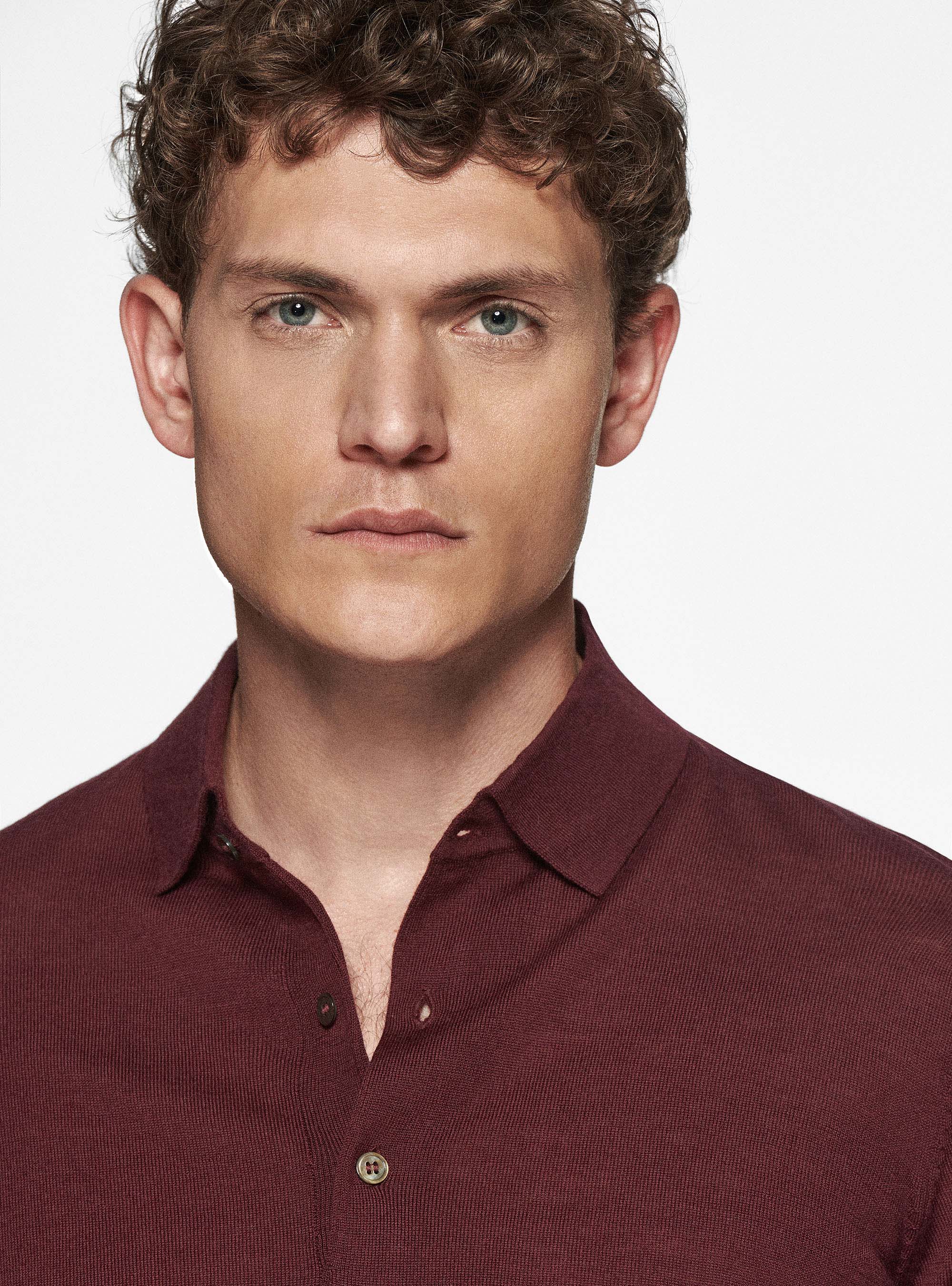 Polo shirt in pure extra-fine merino wool, BORDEAUX