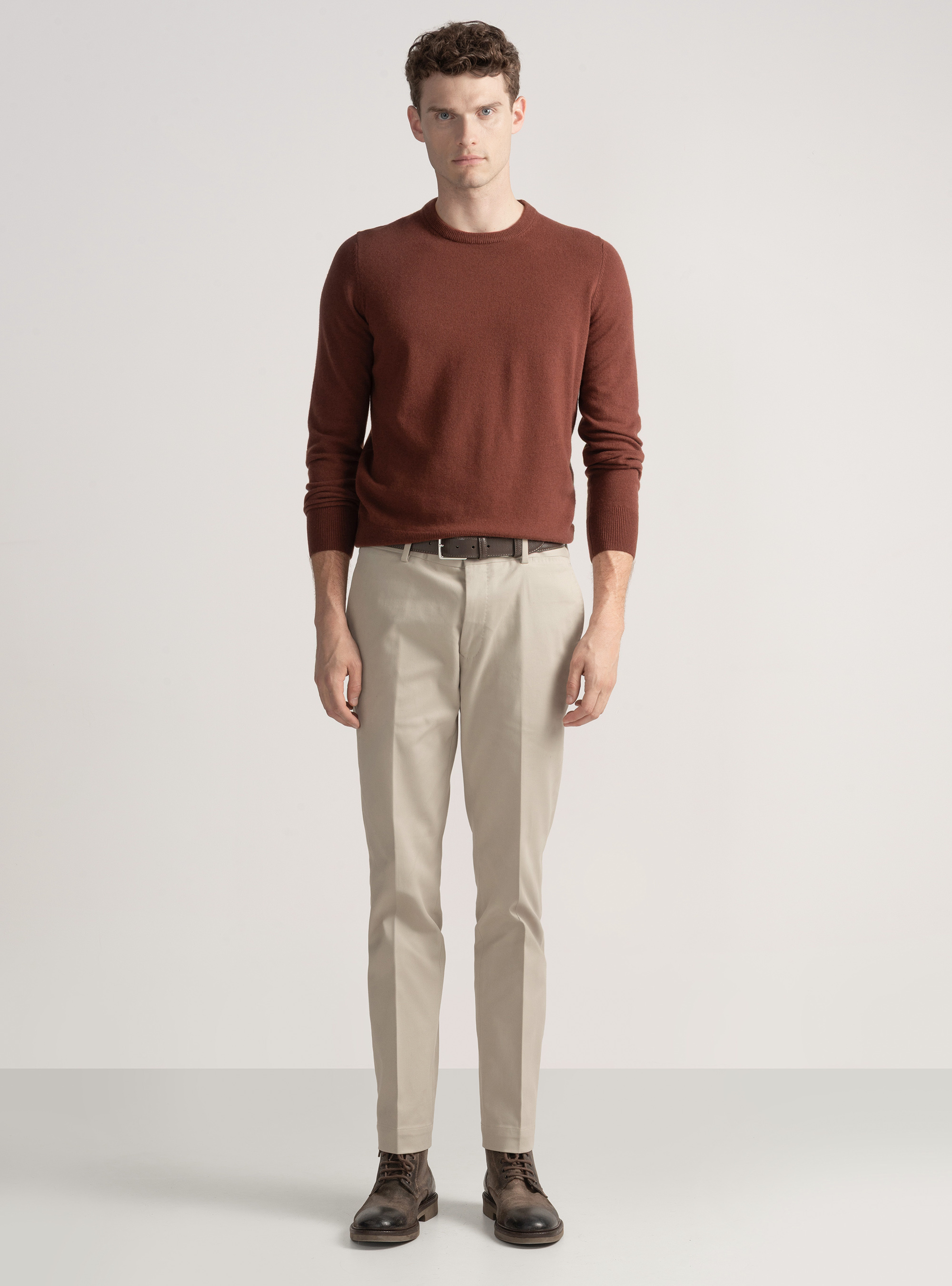 Trikot mit Rundhalsausschnitt aus Lambswool und Kaschmir, 0396C MATTONE